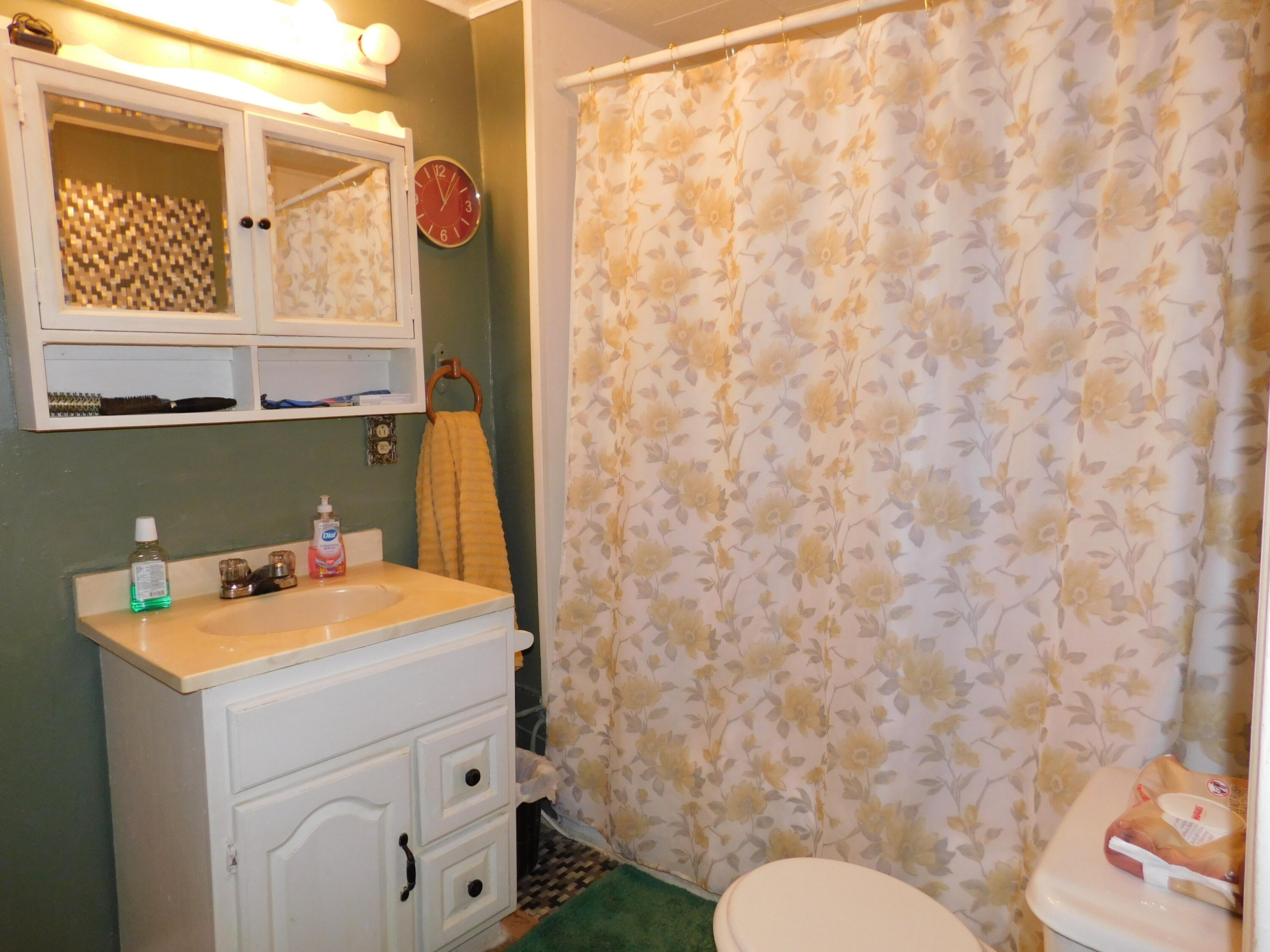 590 Webb Road Property Photo 21