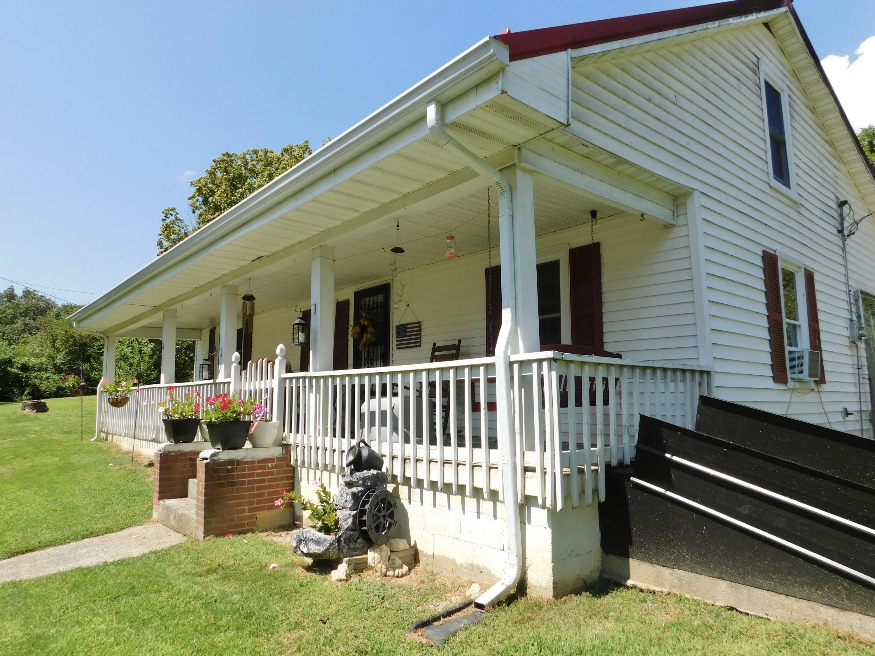 590 Webb Road Property Photo 29