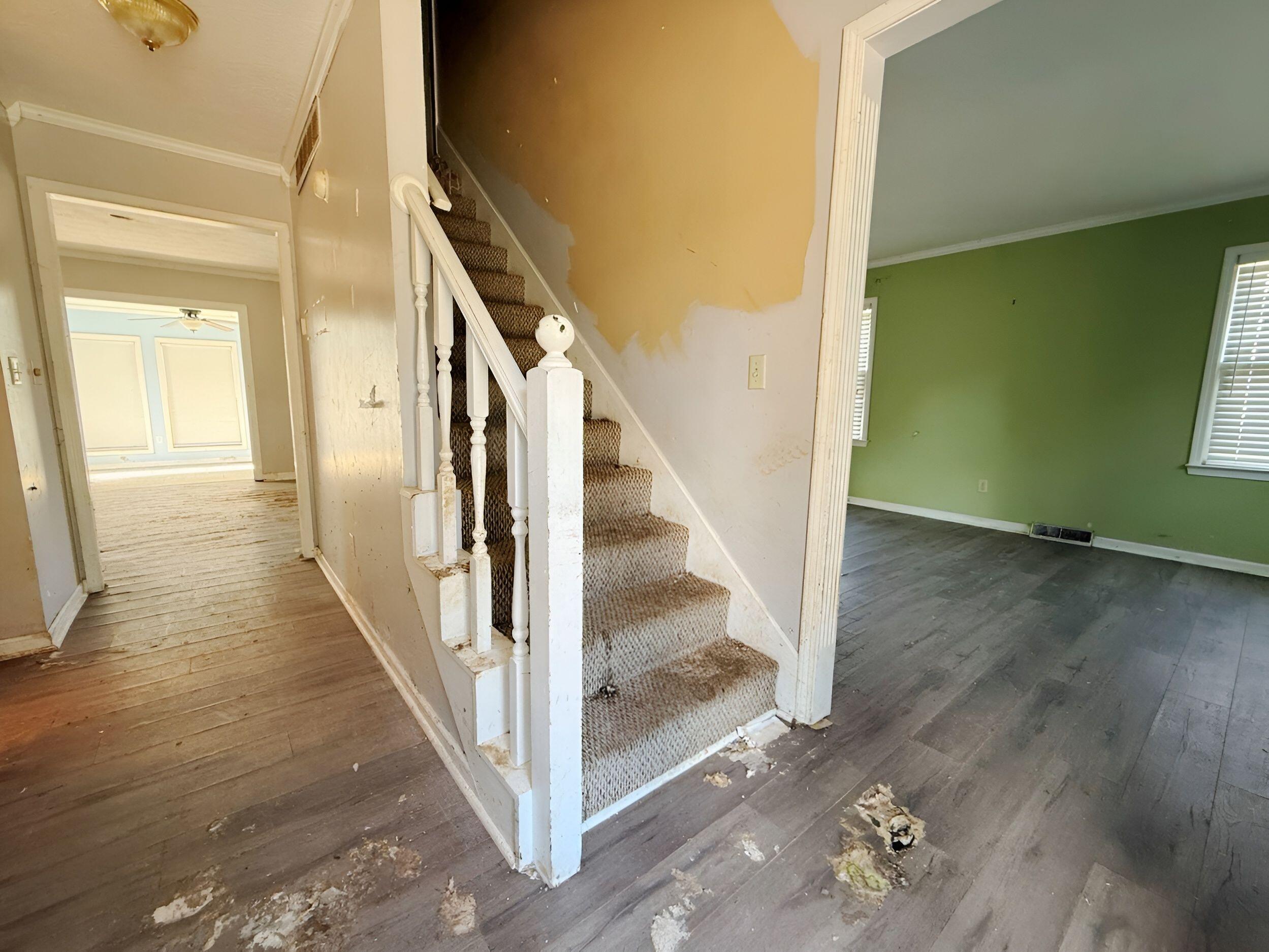 605 Longview Road Property Photo 4