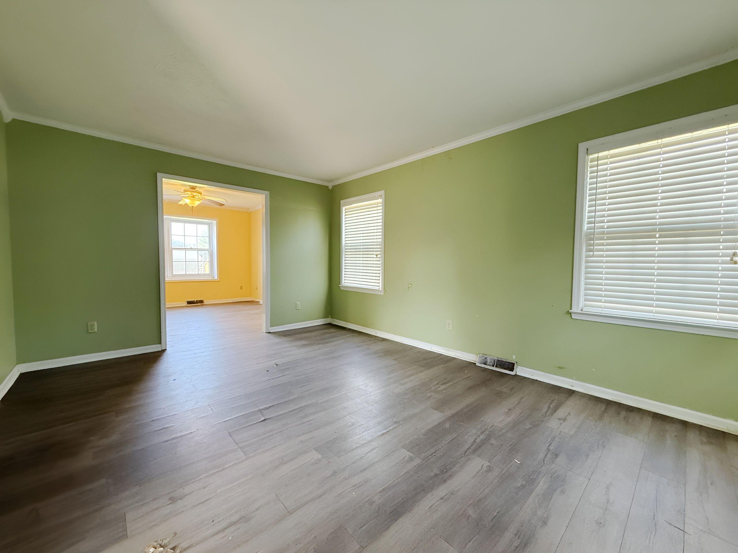 605 Longview Road Property Photo 5