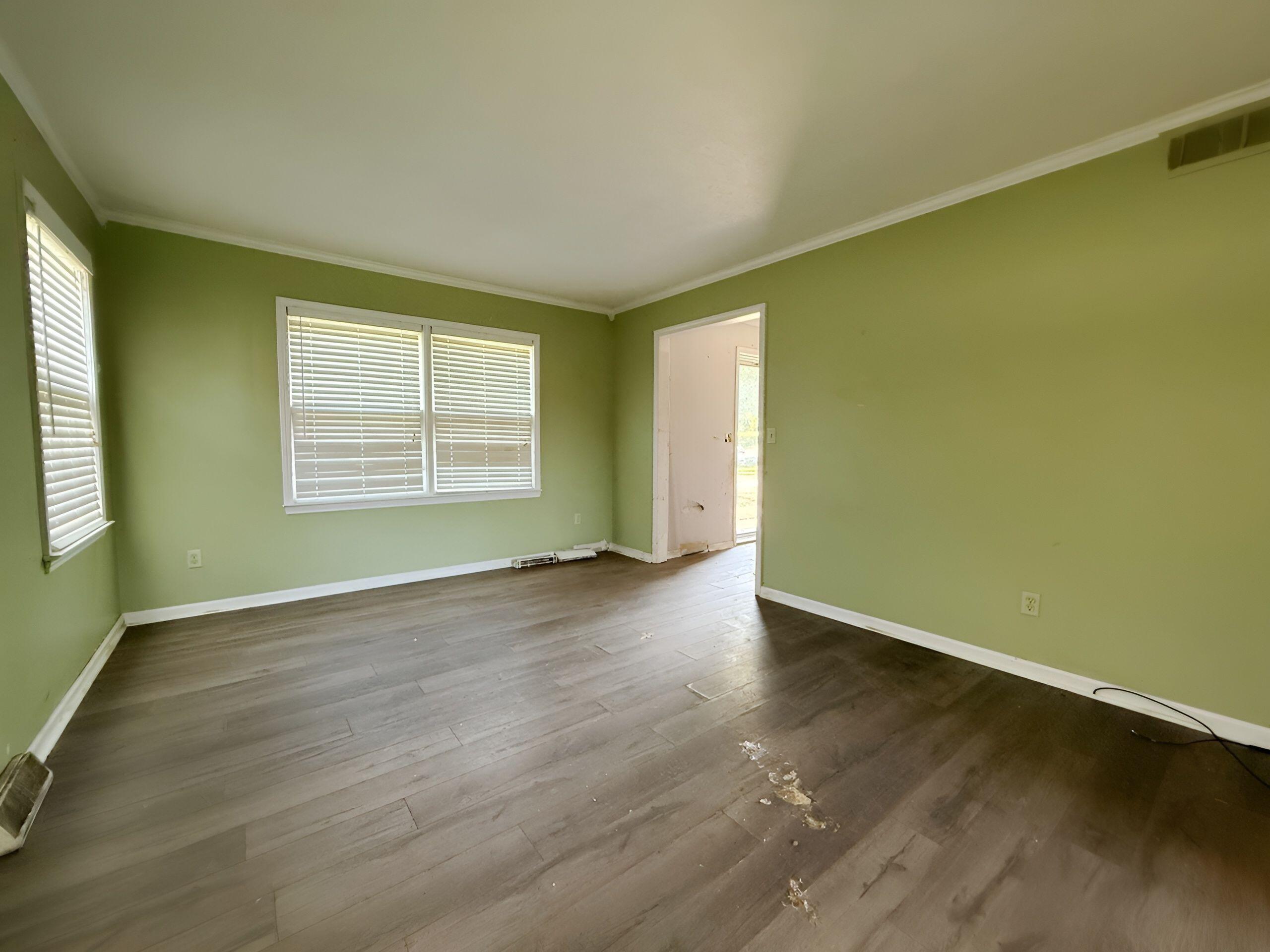 605 Longview Road Property Photo 6
