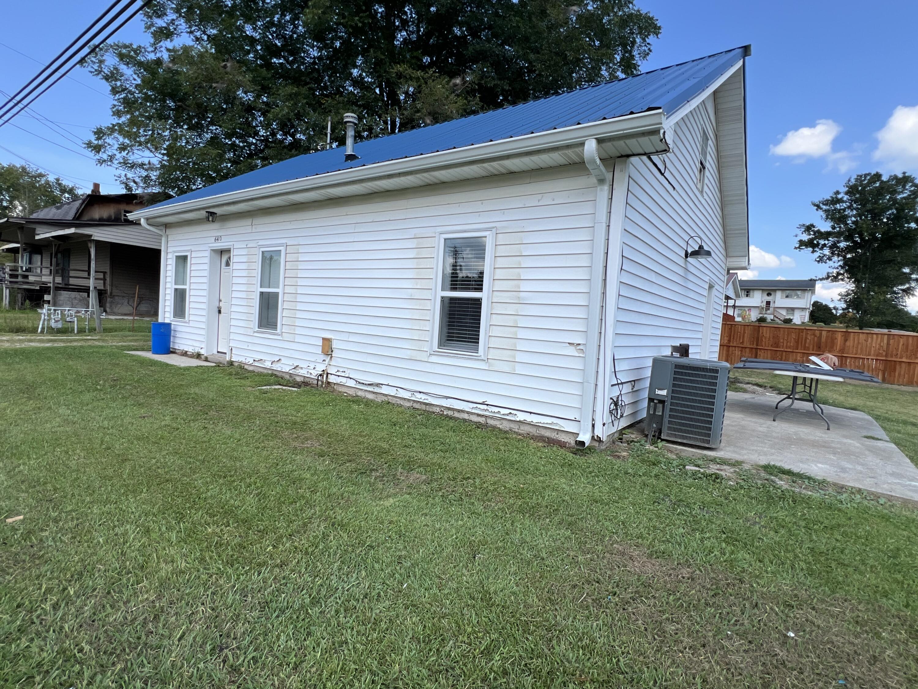 6410 Ky 1232 Property Photo 3