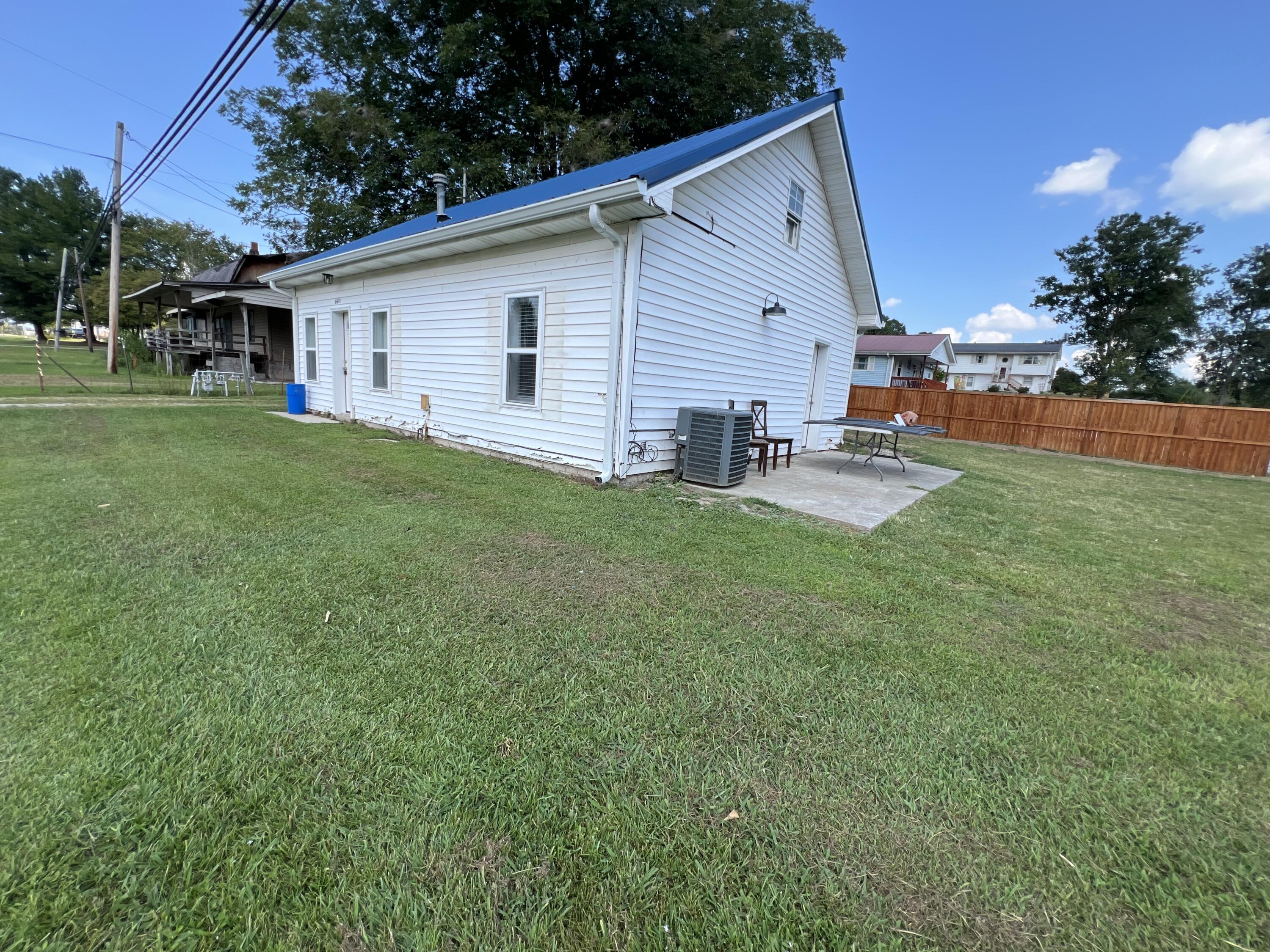6410 Ky 1232 Property Photo 4