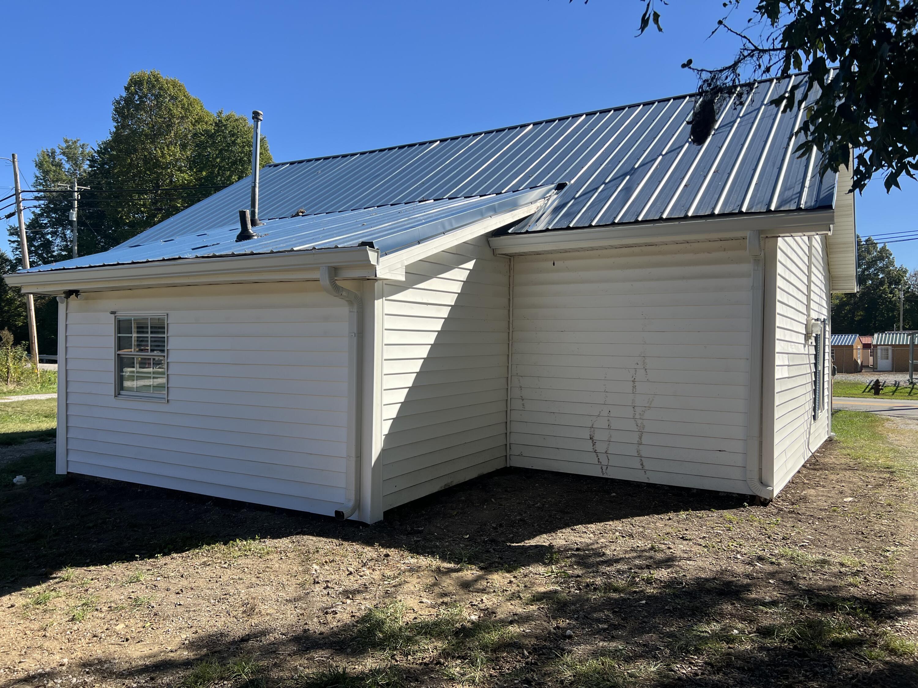 6410 Ky 1232 Property Photo 18