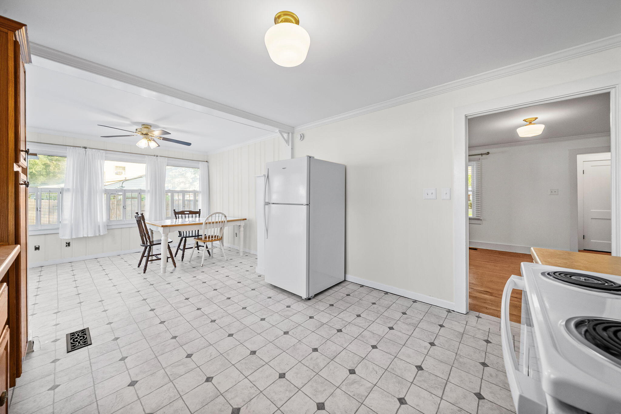 1710 Parkview Drive Property Photo 15