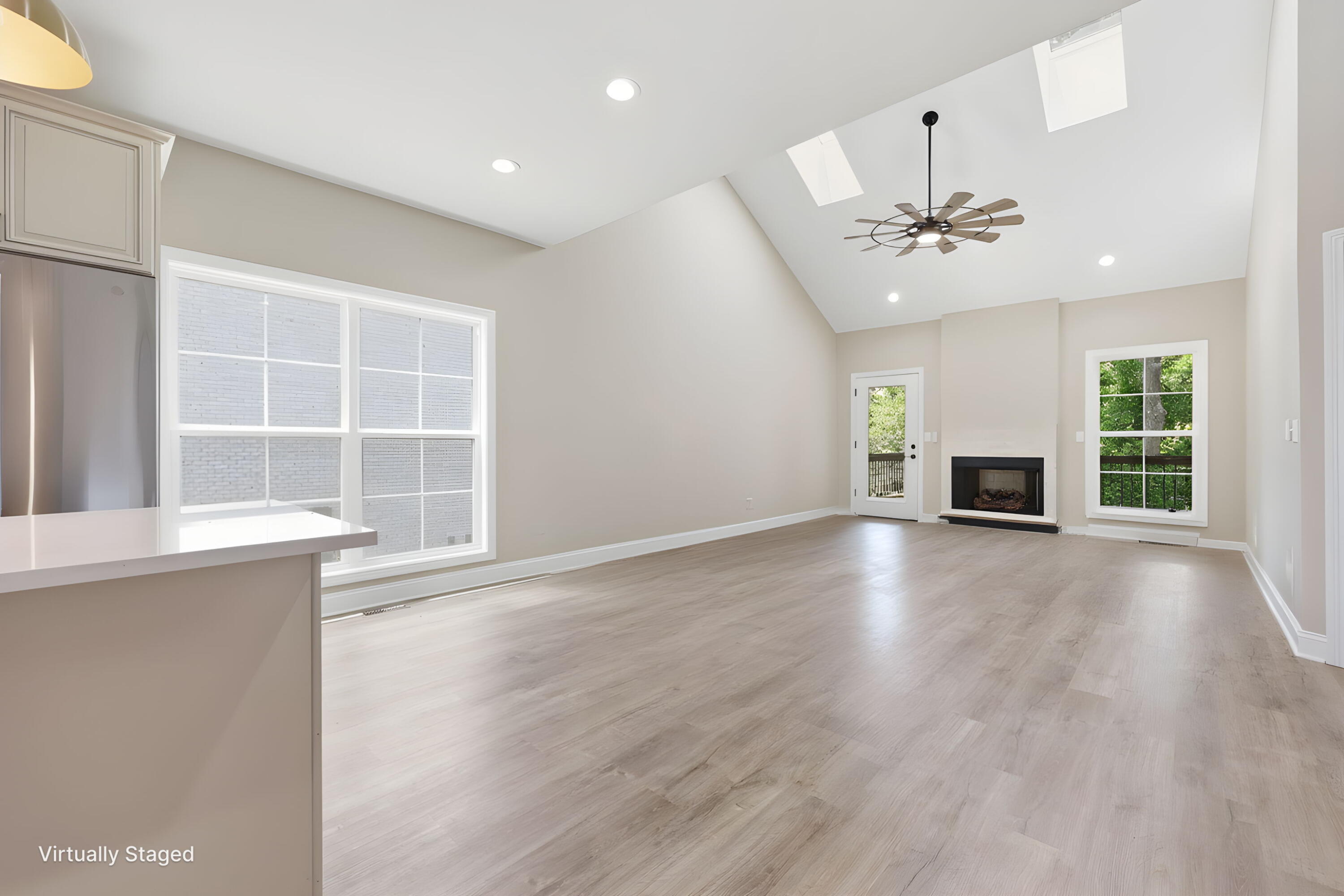232 Sugartree Lane Property Photo 4