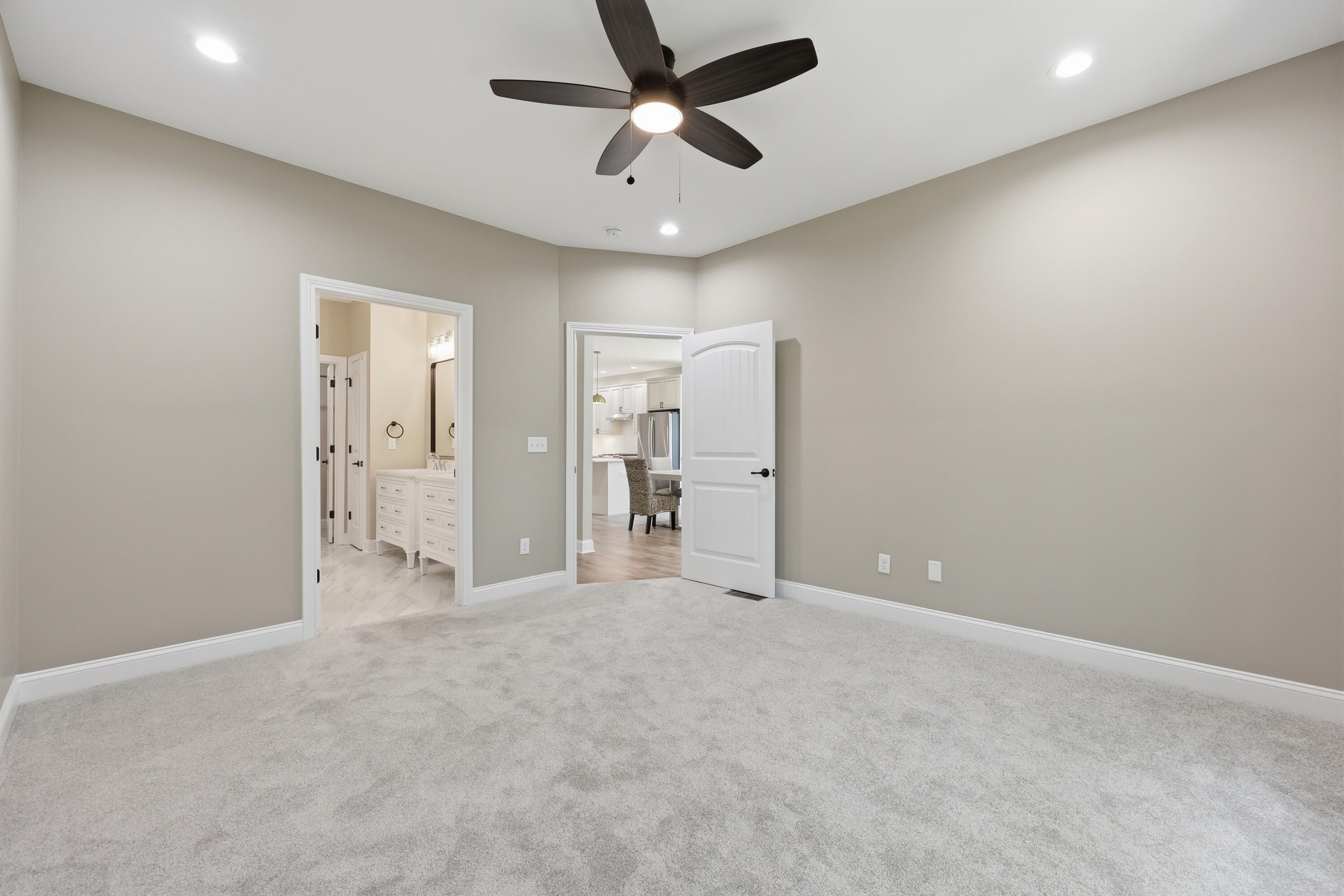 232 Sugartree Lane Property Photo 16