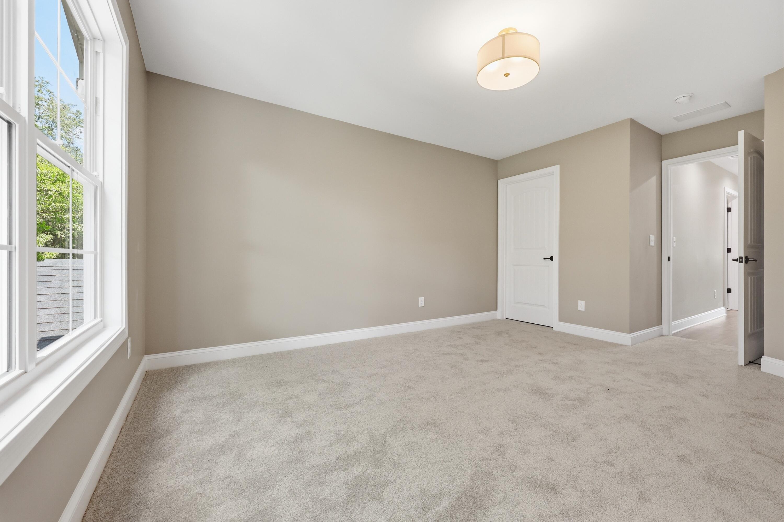 232 Sugartree Lane Property Photo 38