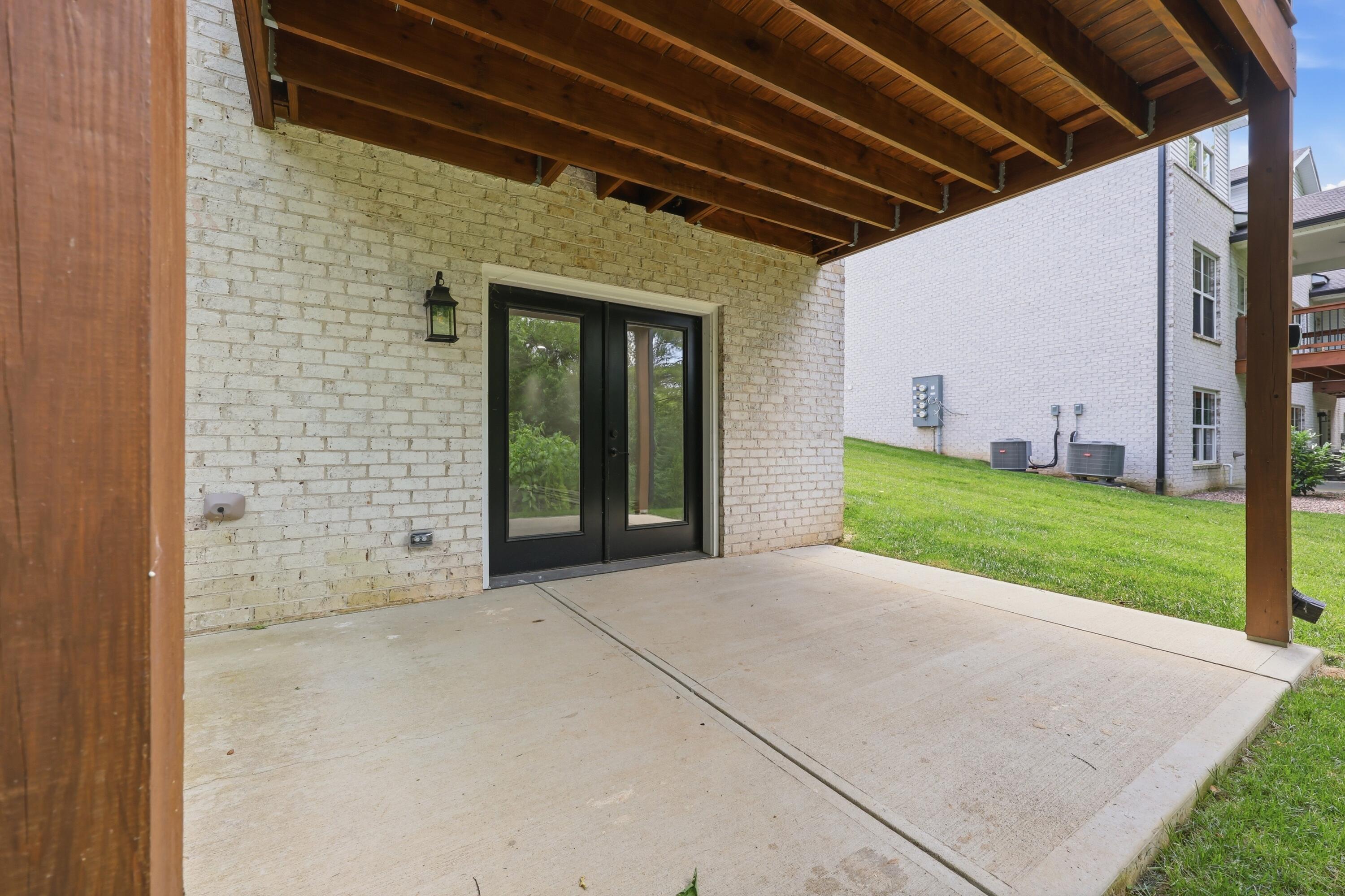 232 Sugartree Lane Property Photo 48