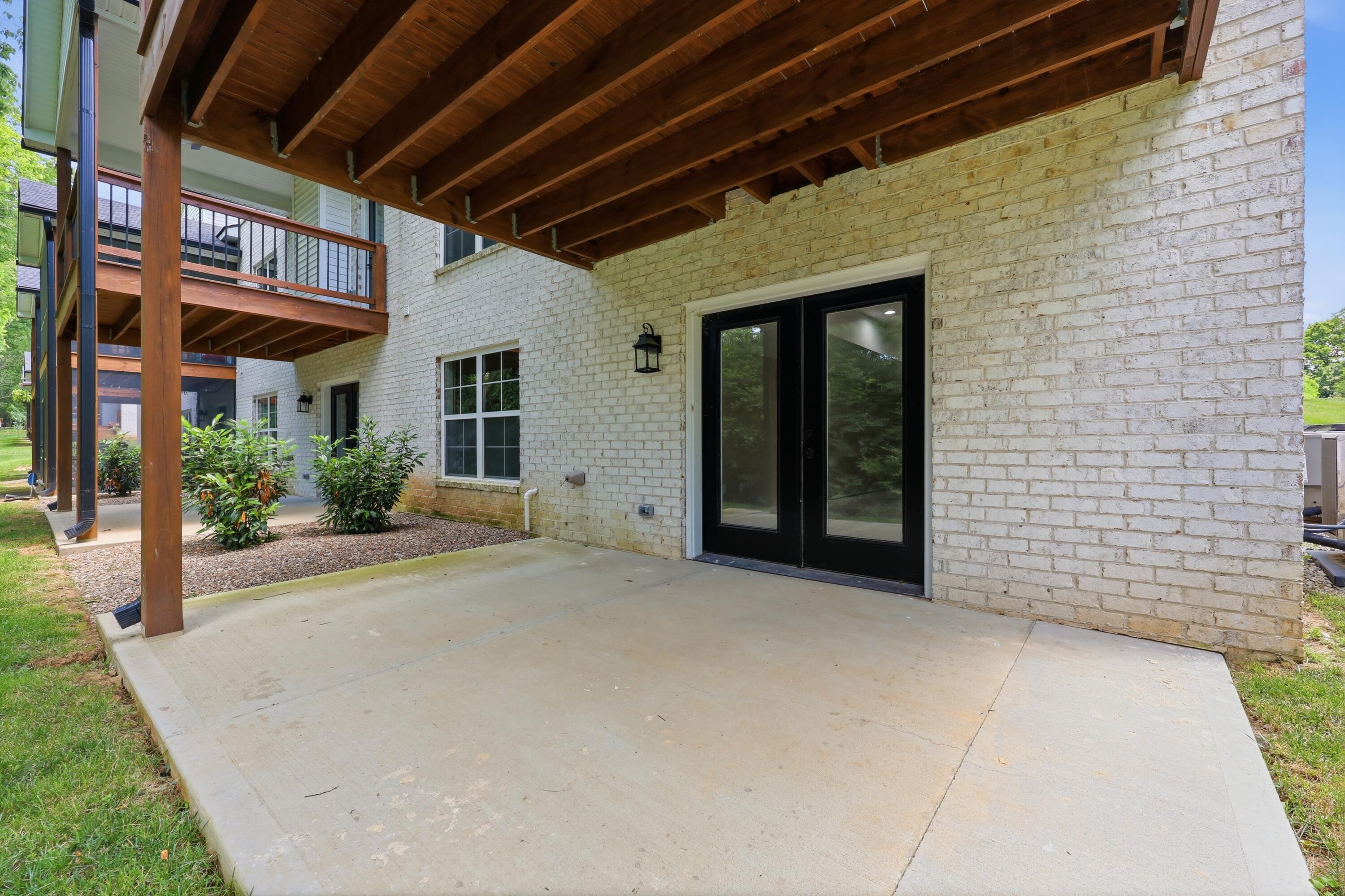 232 Sugartree Lane Property Photo 49