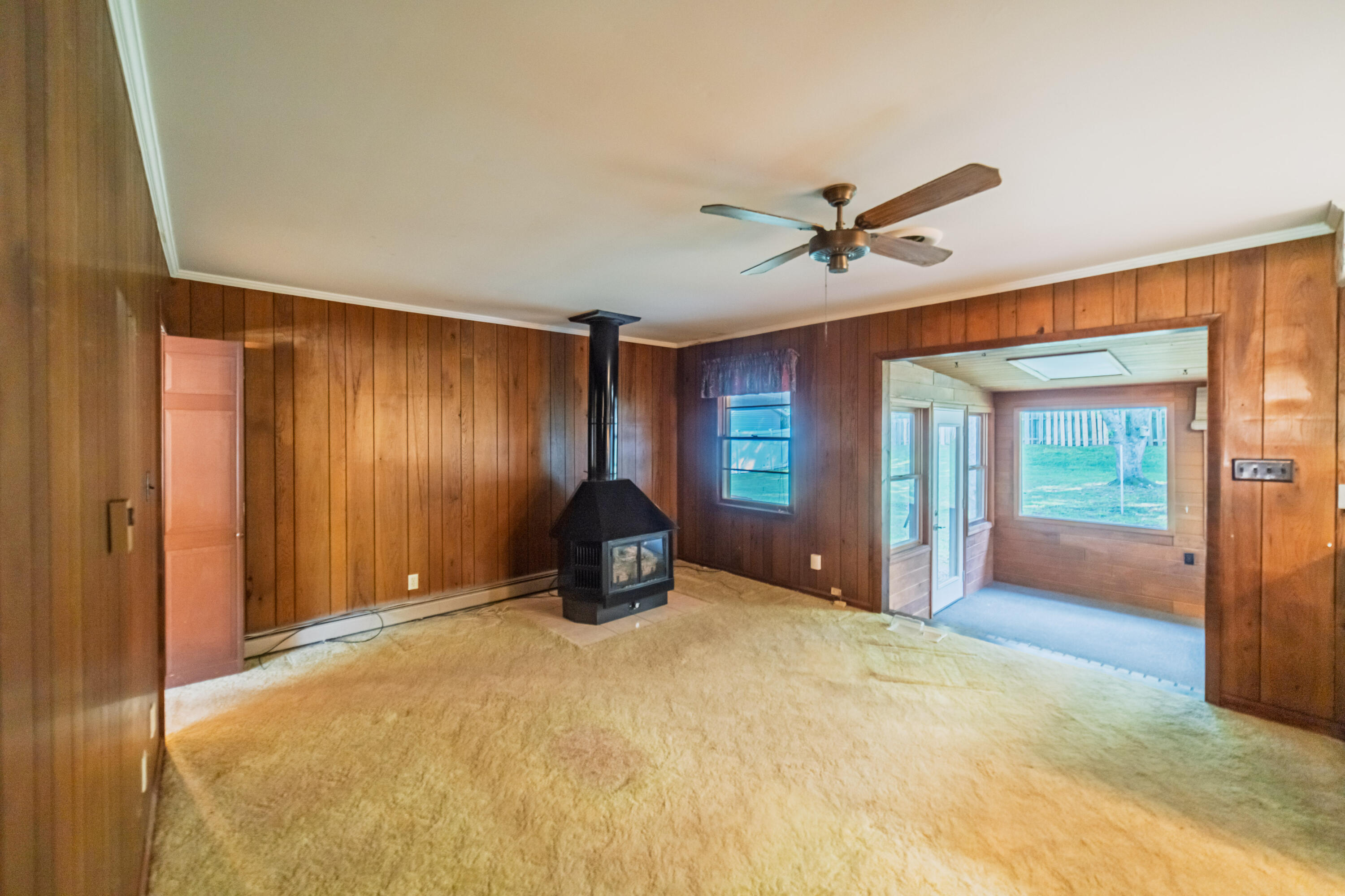 362 Oakcrest Drive Property Photo 6