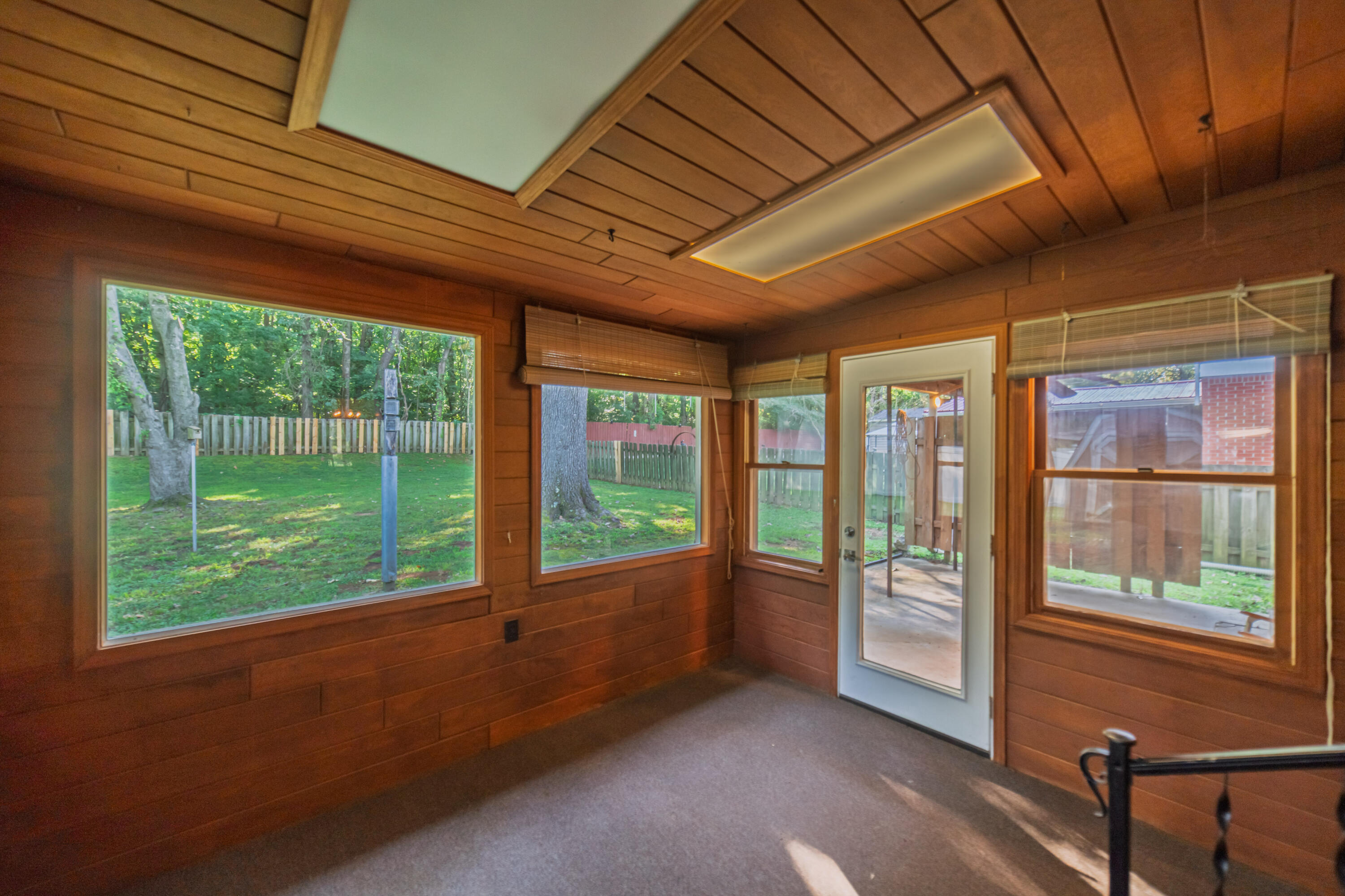 362 Oakcrest Drive Property Photo 11