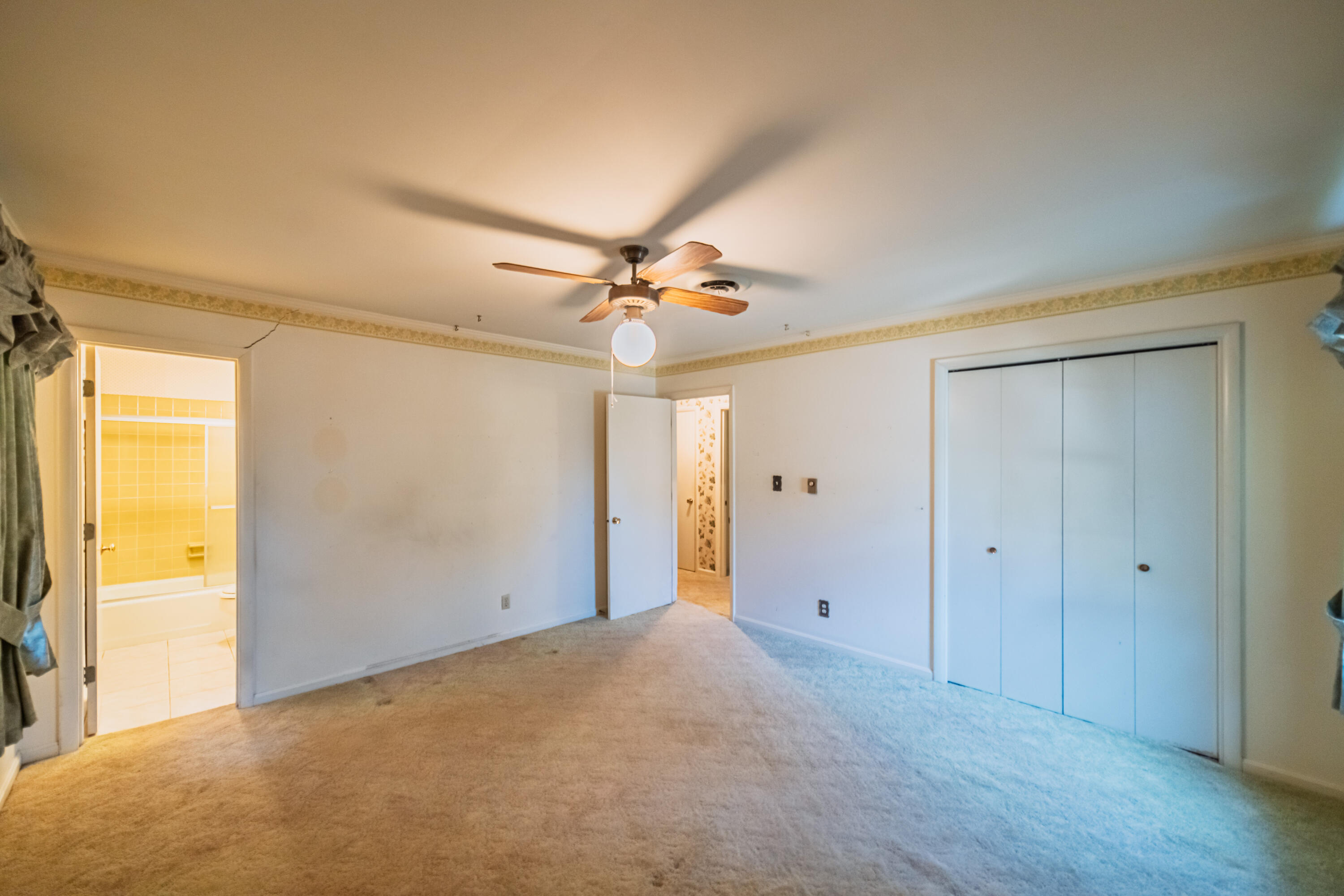 362 Oakcrest Drive Property Photo 13