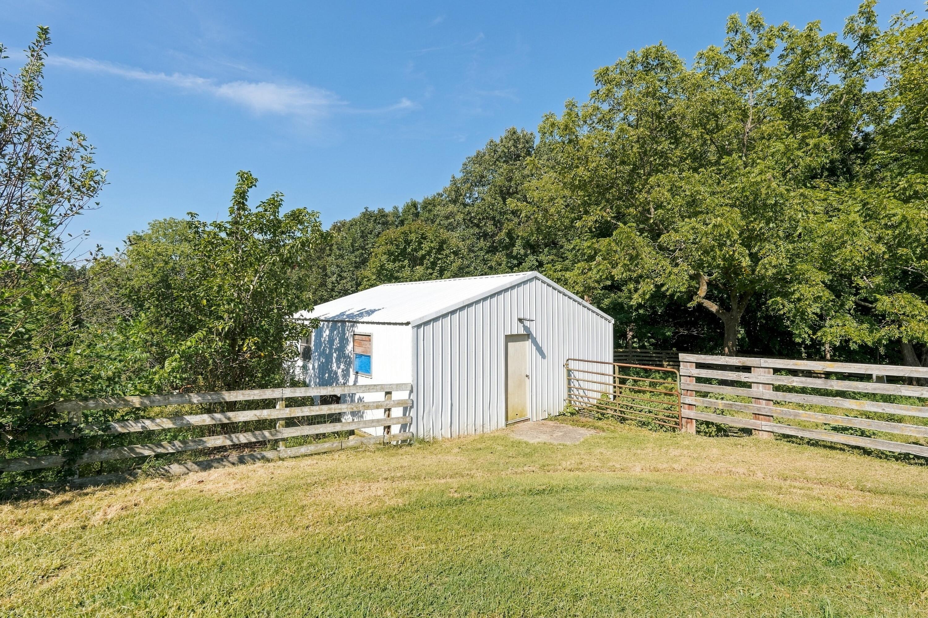 1340 Roe Wafford Road Property Photo 6