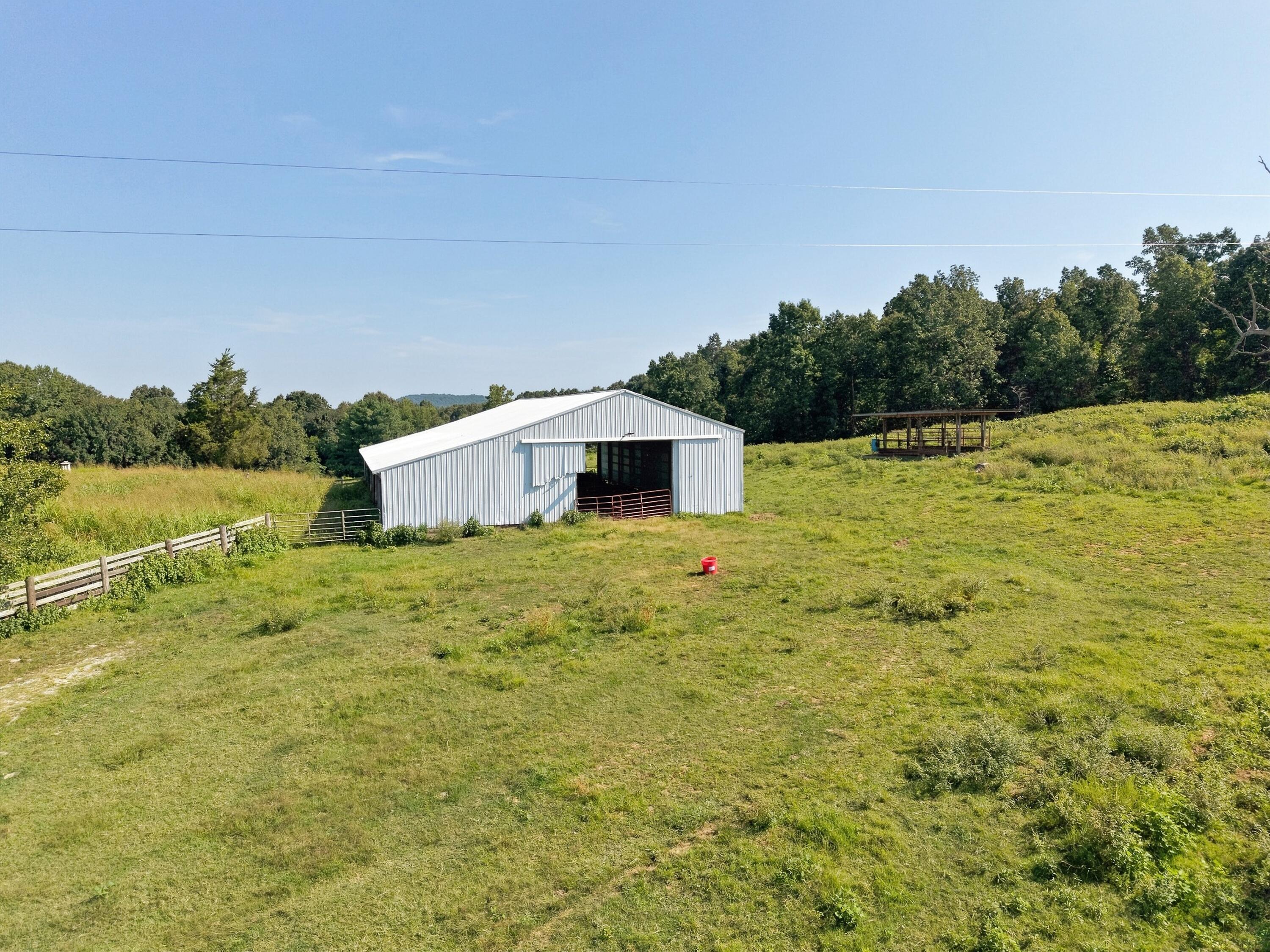 1340 Roe Wafford Road Property Photo 8
