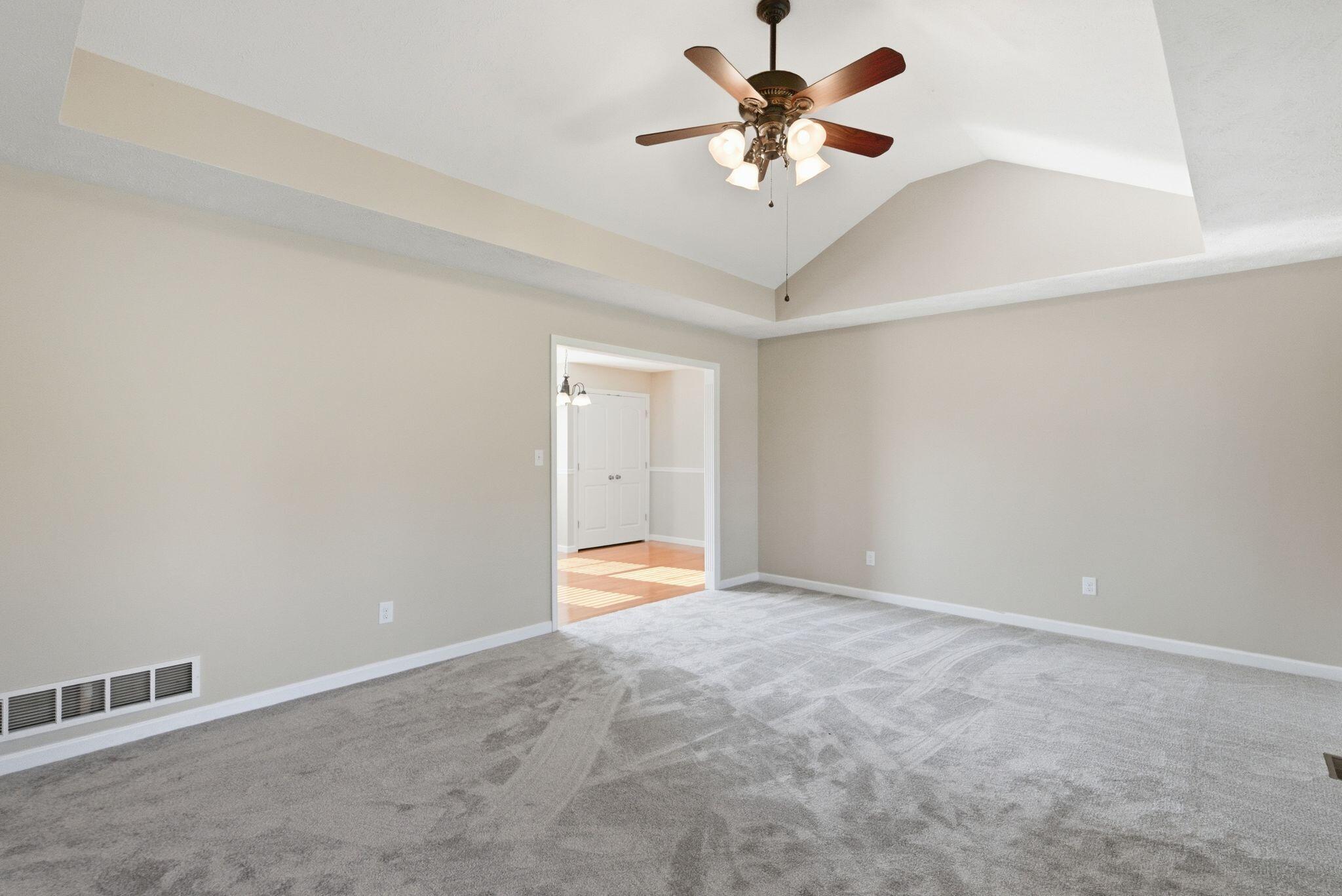 320 Lewis Drive Property Photo 3