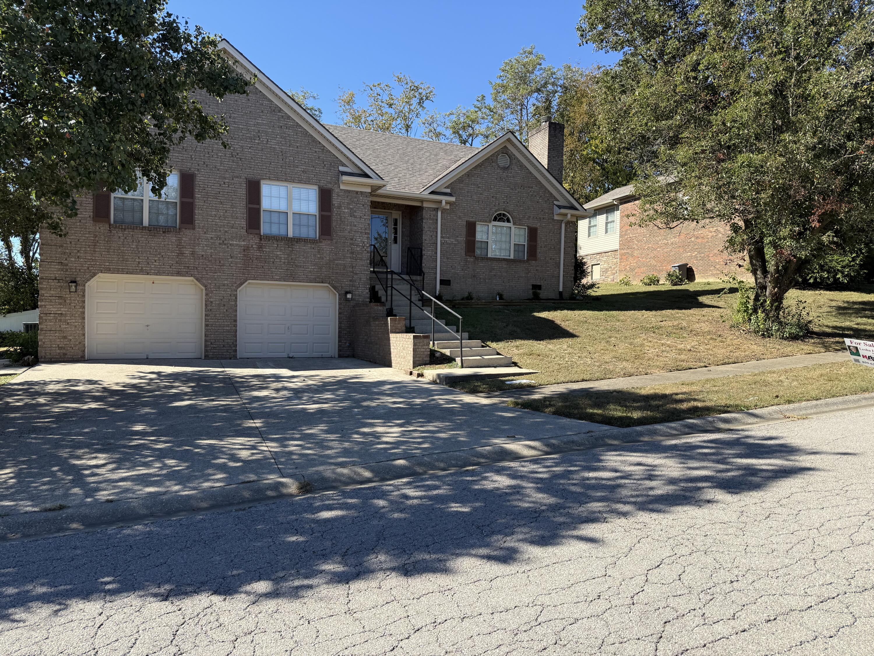 372 Reynolds Drive Property Photo 3