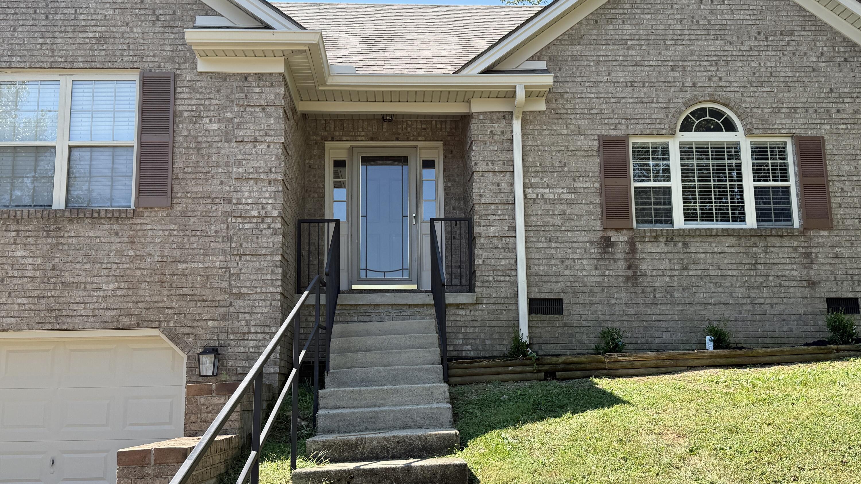 372 Reynolds Drive Property Photo 4