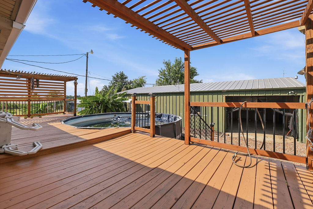 1332 Batts Road Property Photo 16