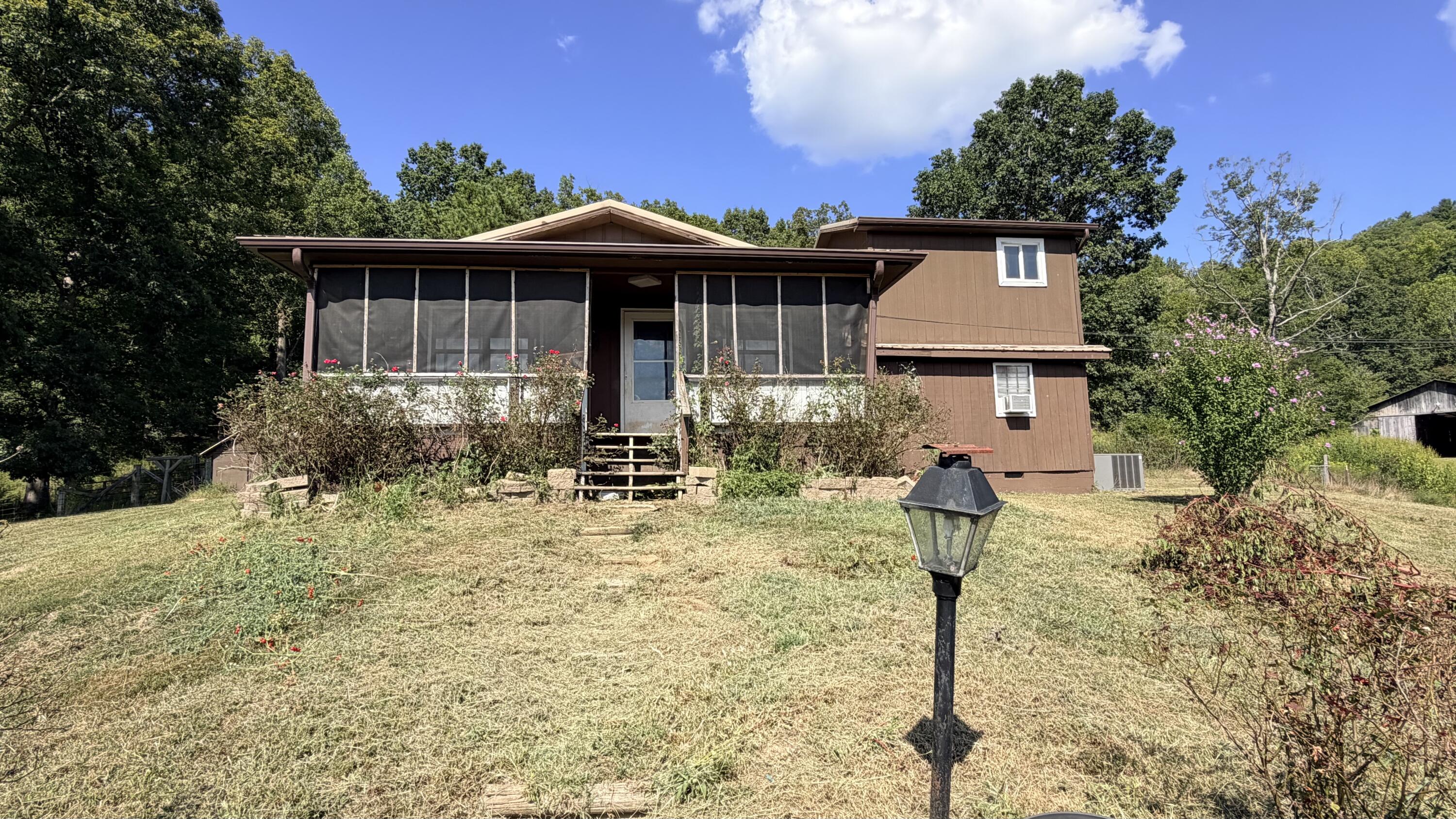 191 Slusher Cemetery Road Property Photo 3