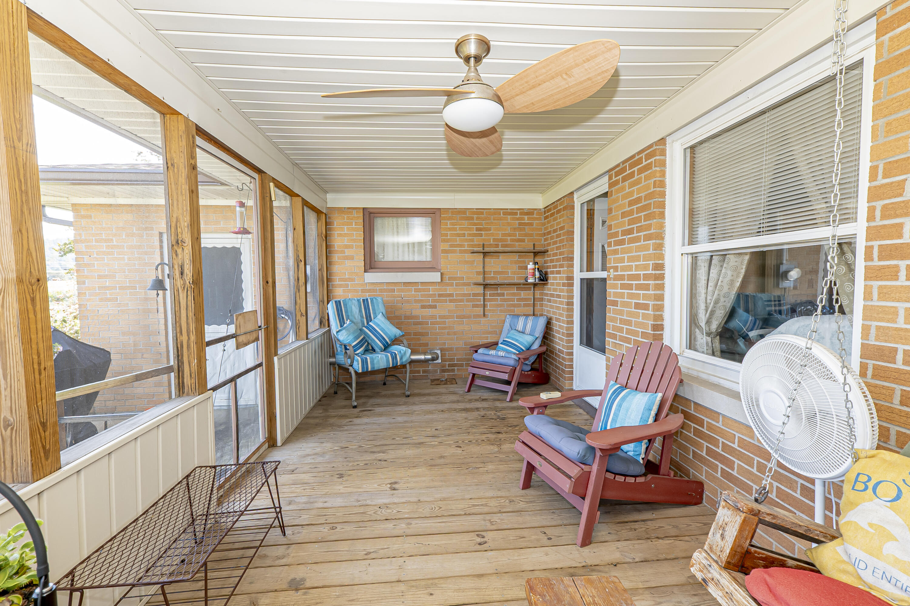 44 Tradeway Avenue Property Photo 37