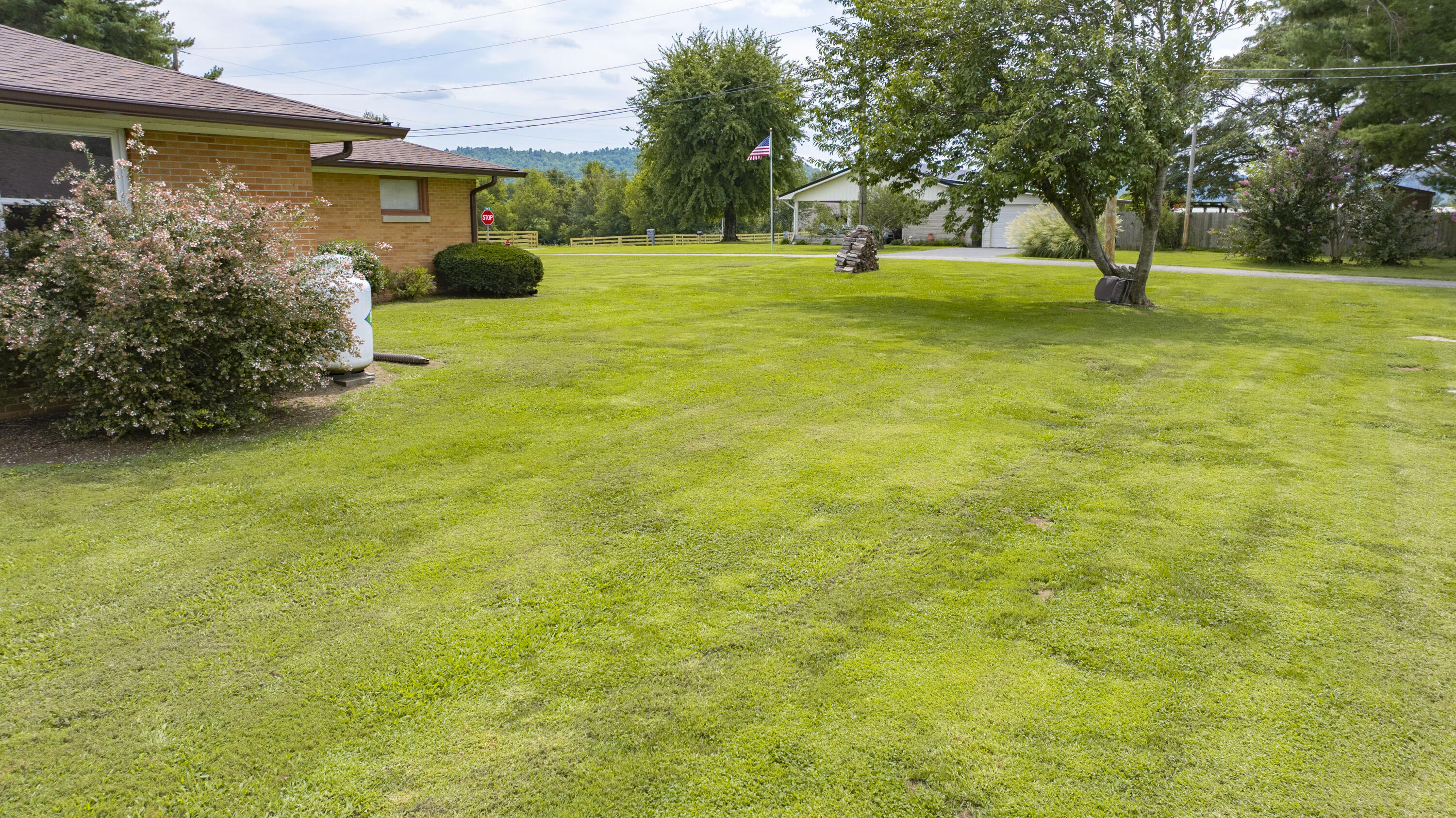 44 Tradeway Avenue Property Photo 44