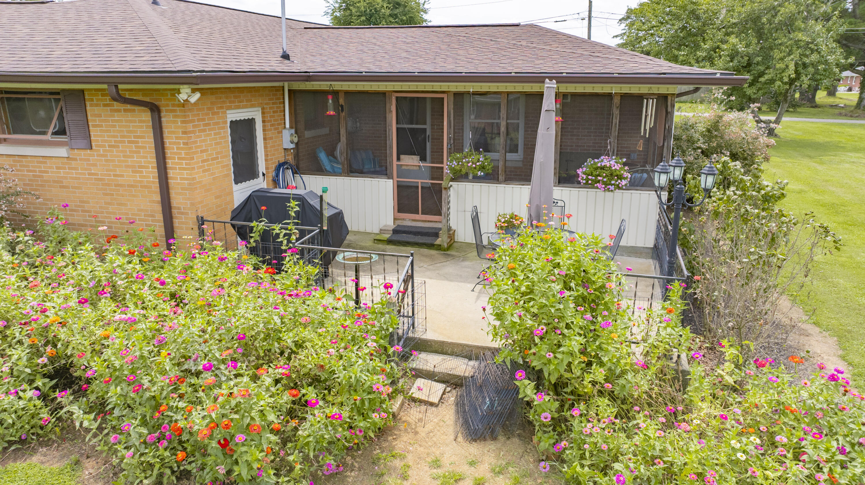 44 Tradeway Avenue Property Photo 49