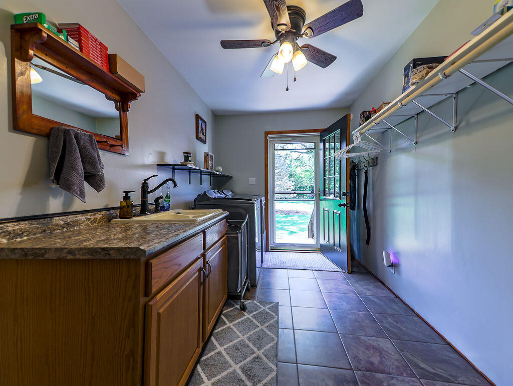 345 Kentucky 381 Property Photo 29