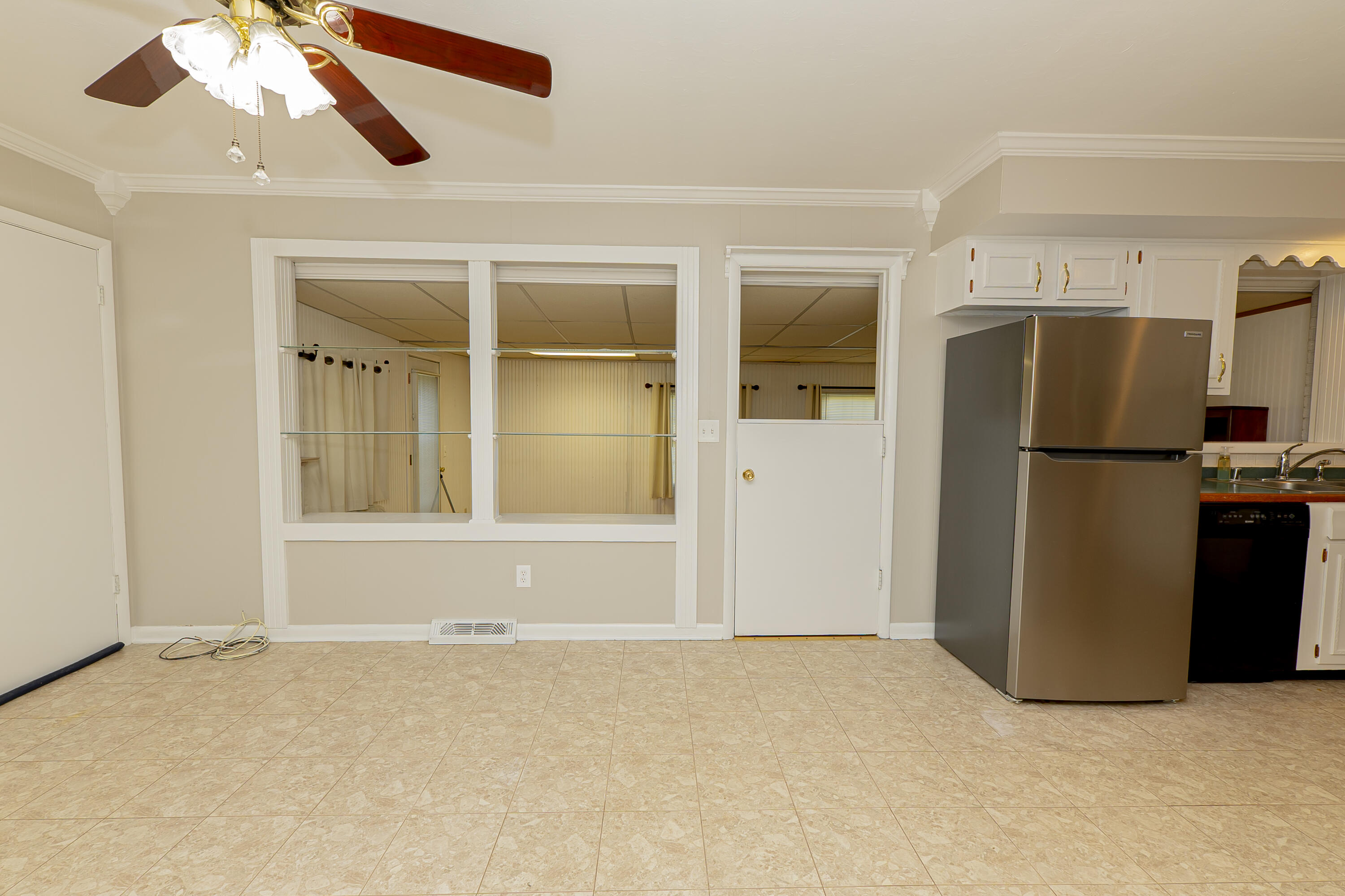 198 Lockett Street Property Photo 33