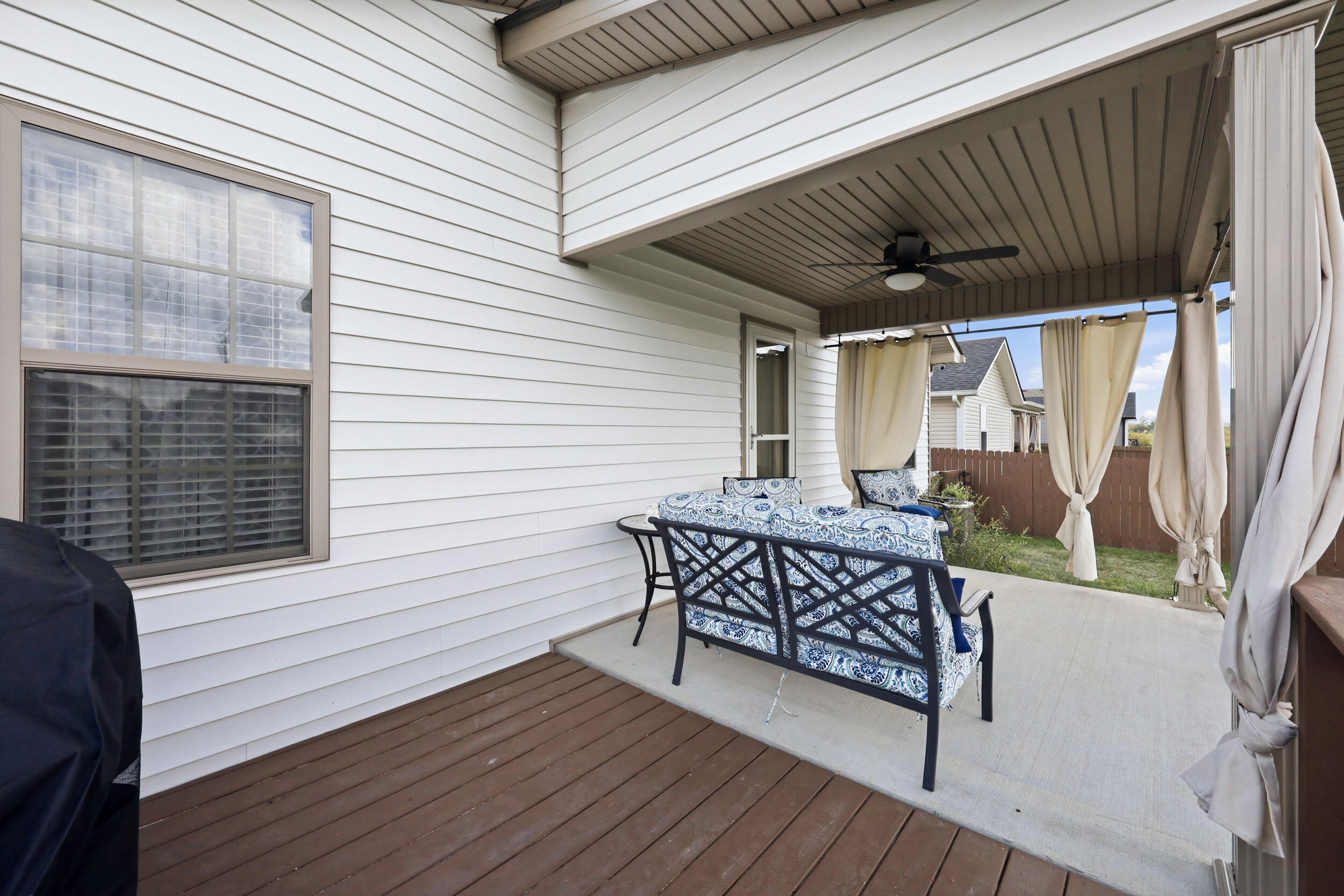 441 Middle Creek Way Property Photo 24