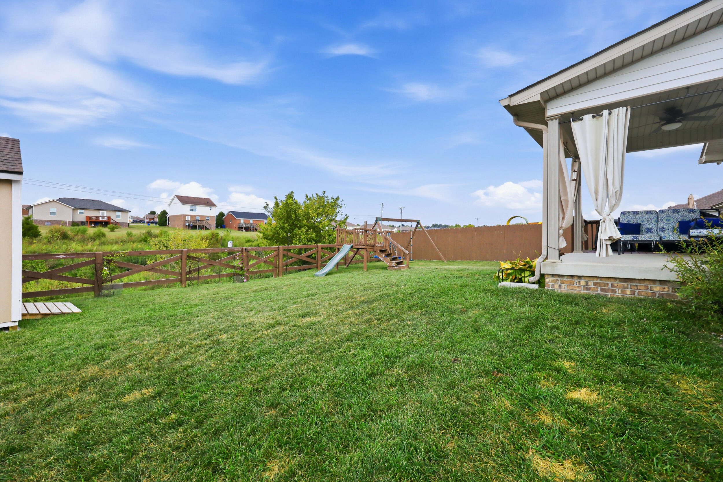 441 Middle Creek Way Property Photo 27