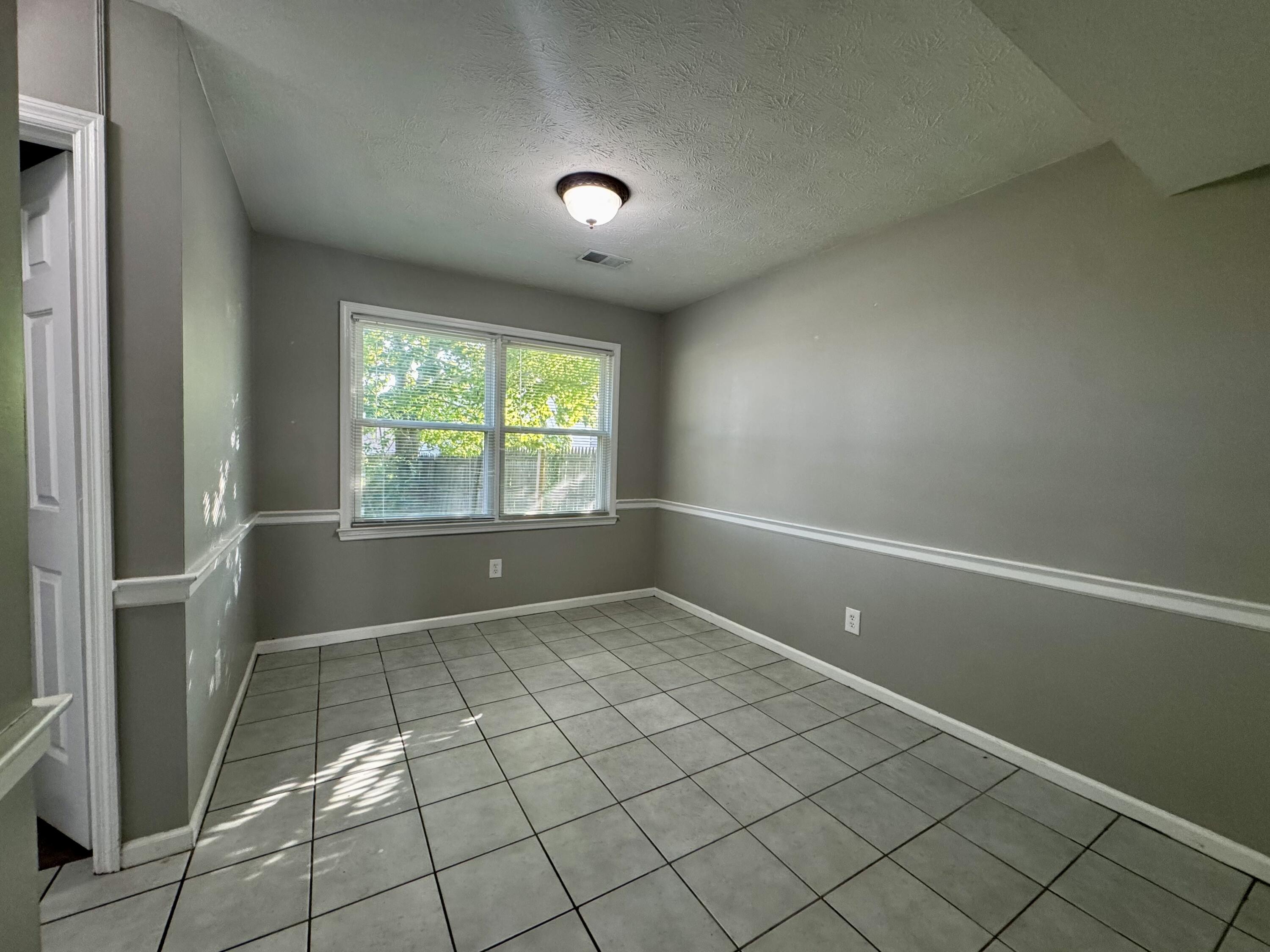 344 Stonegate Way Property Photo 7