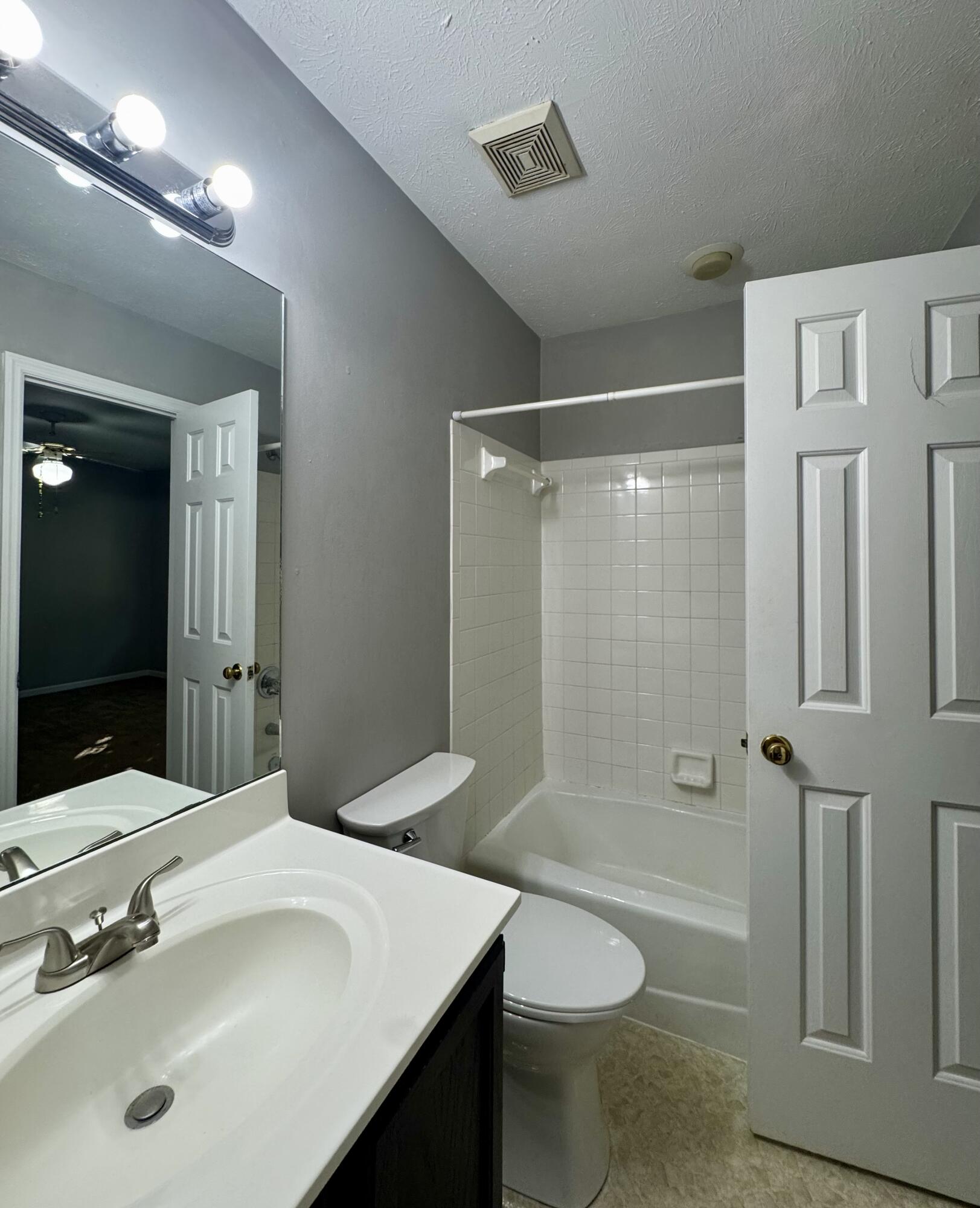 344 Stonegate Way Property Photo 20