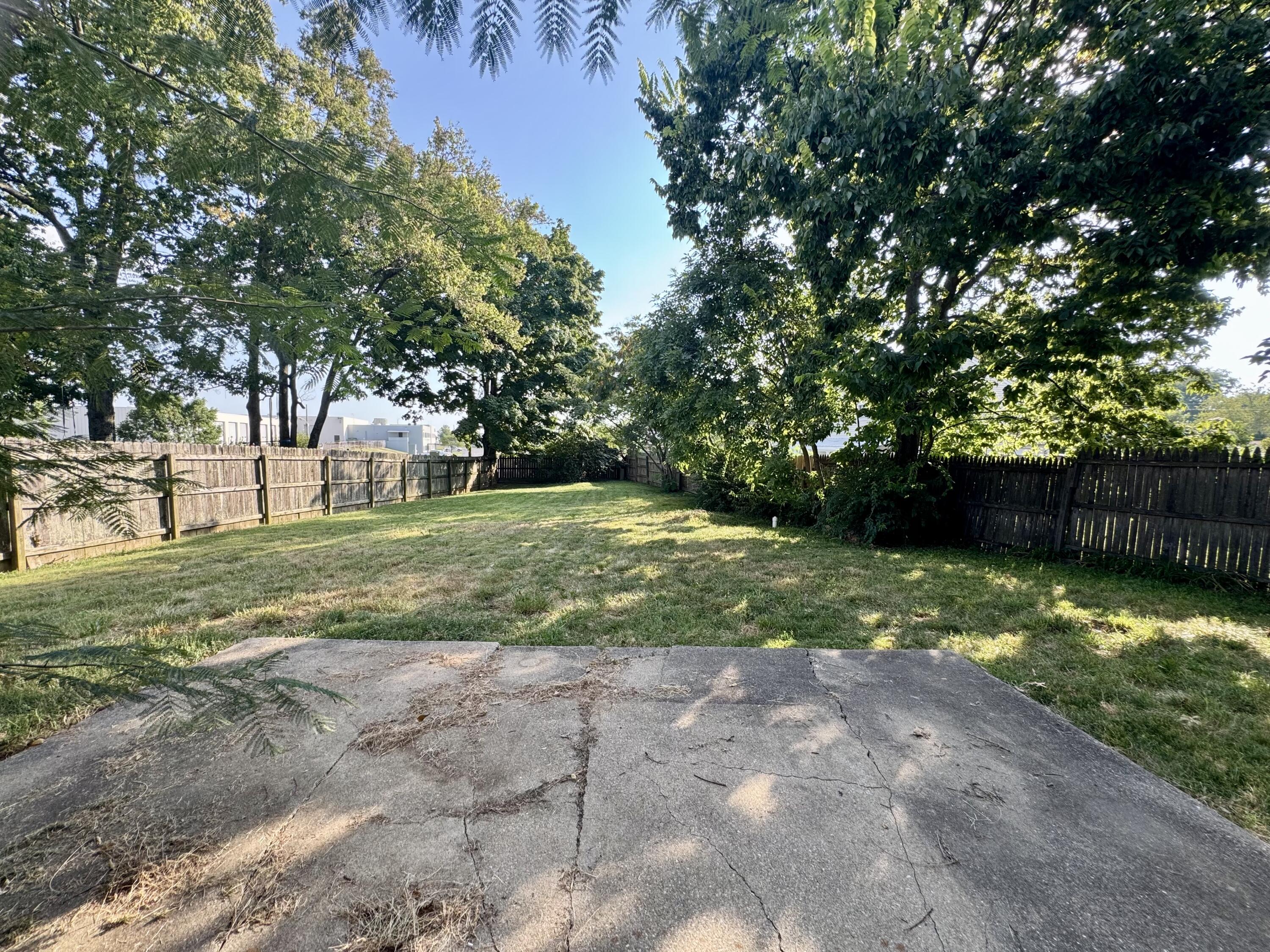 344 Stonegate Way Property Photo 32
