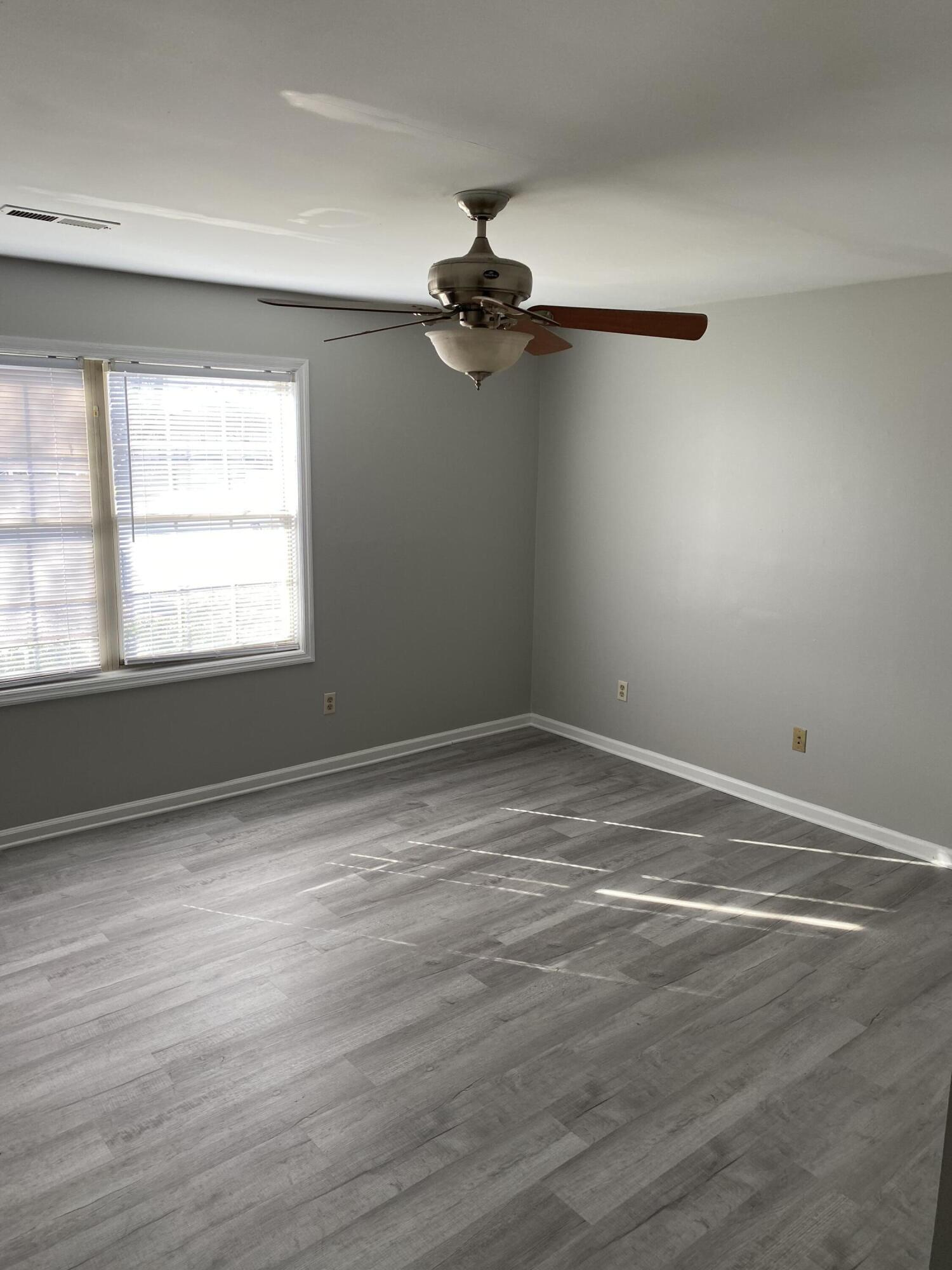 213 Maryrose Drive Property Photo 3