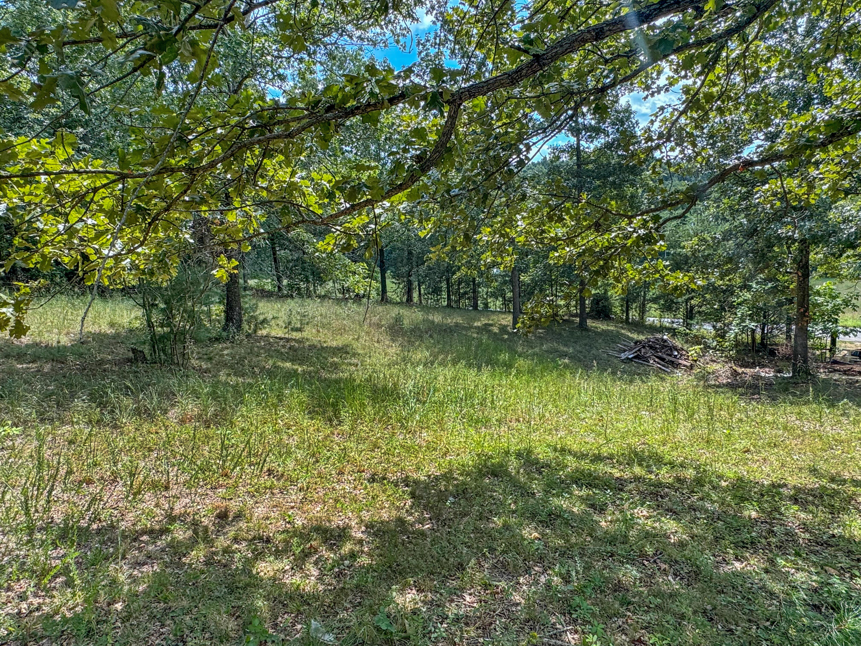 000 Cummins Road Property Photo 3