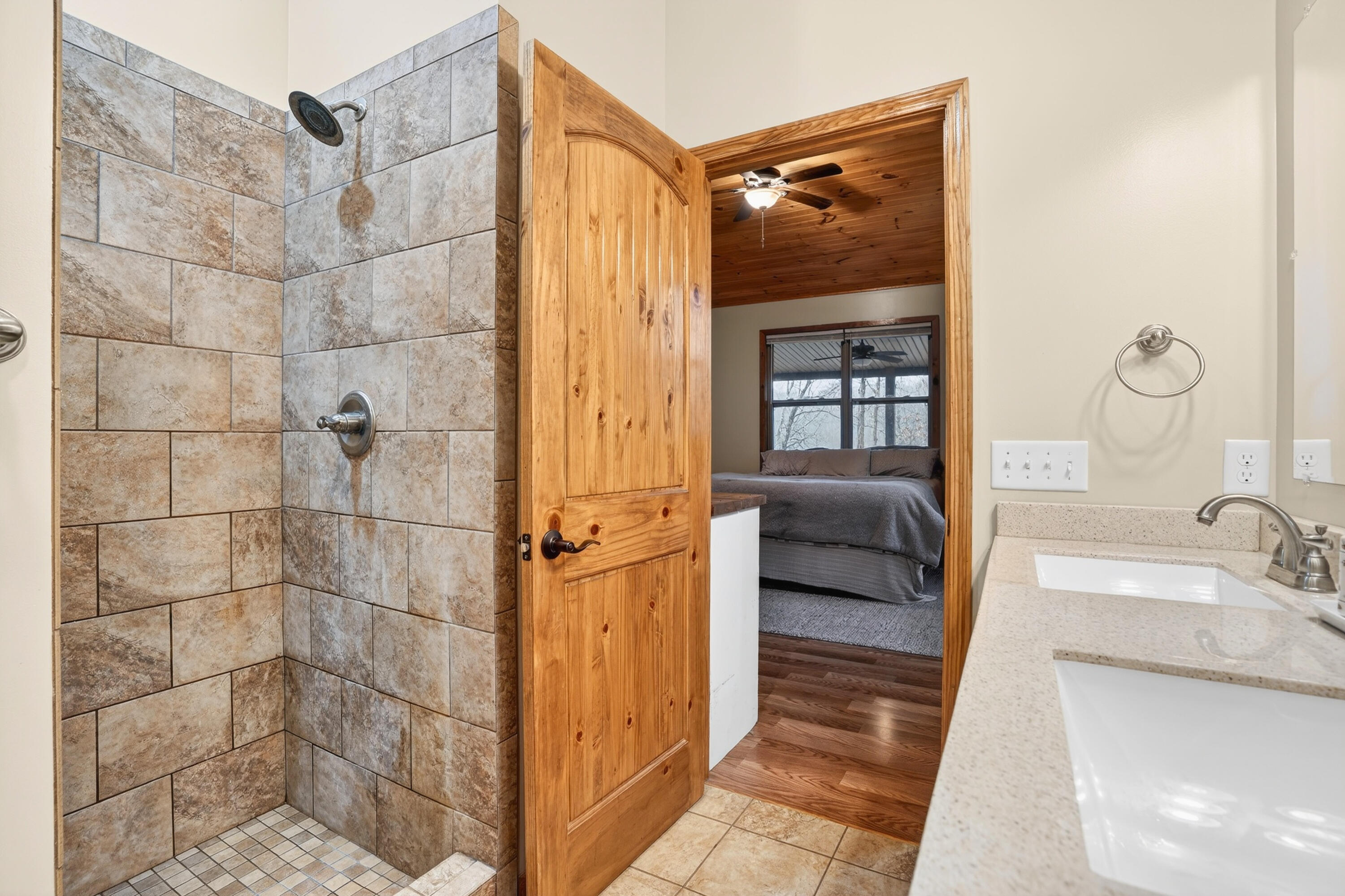 205 Hart Lane Property Photo 7