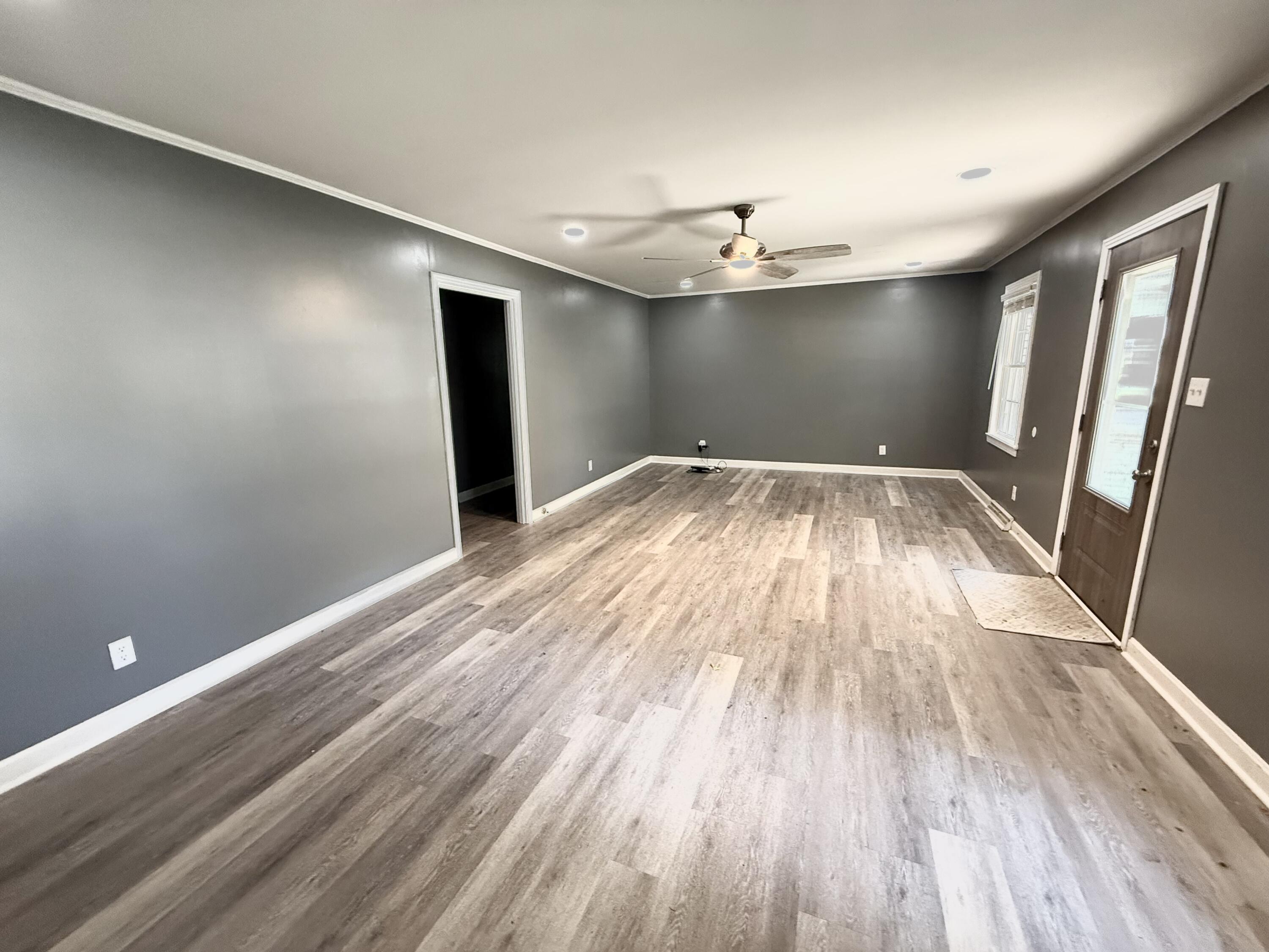 403 Fairlane Drive Property Photo 3