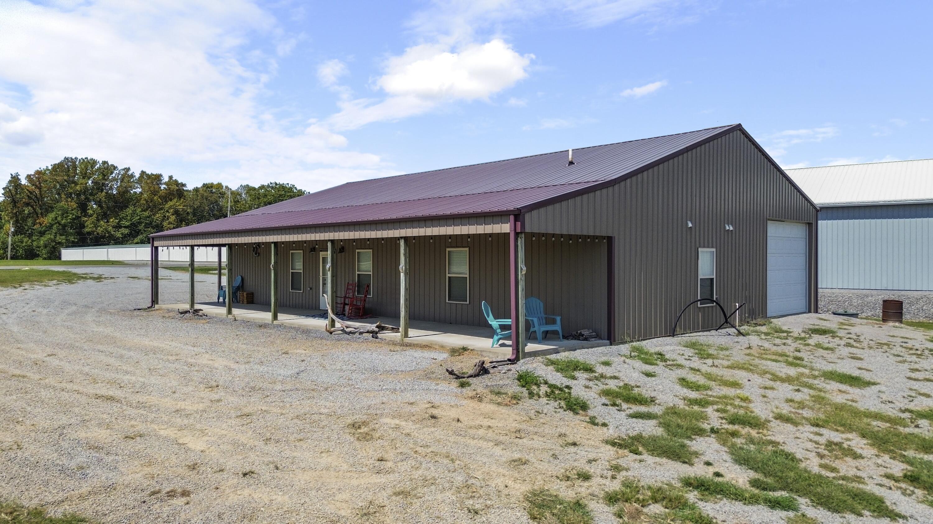 5934 Ky-76 Property Photo 2
