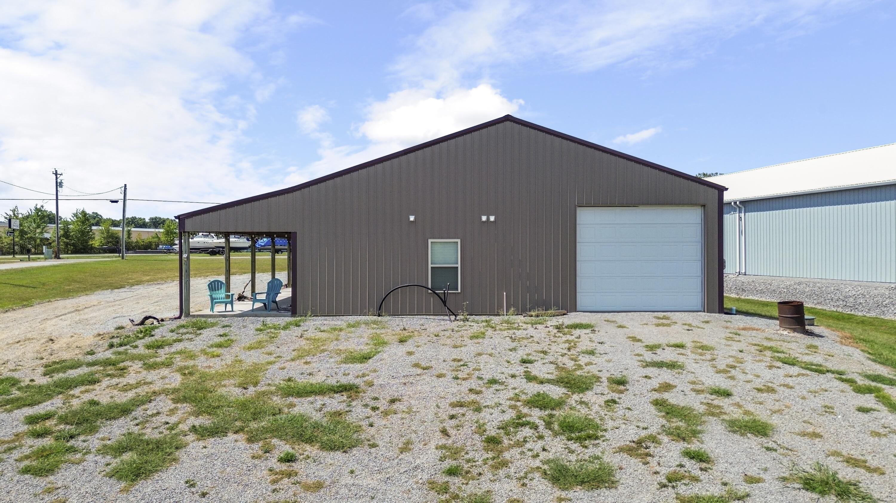 5934 Ky-76 Property Photo 3