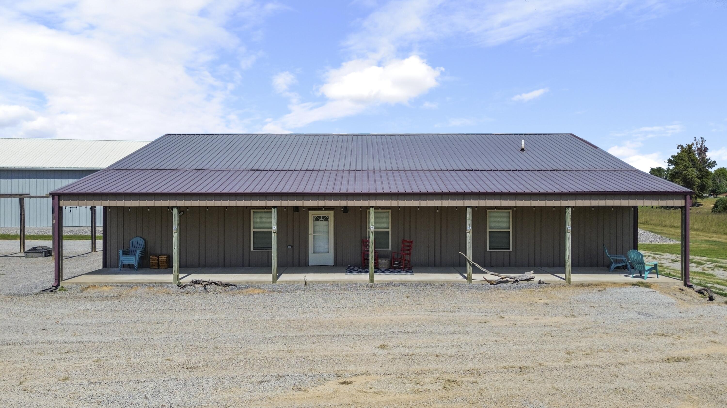 5934 Ky-76 Property Photo 4