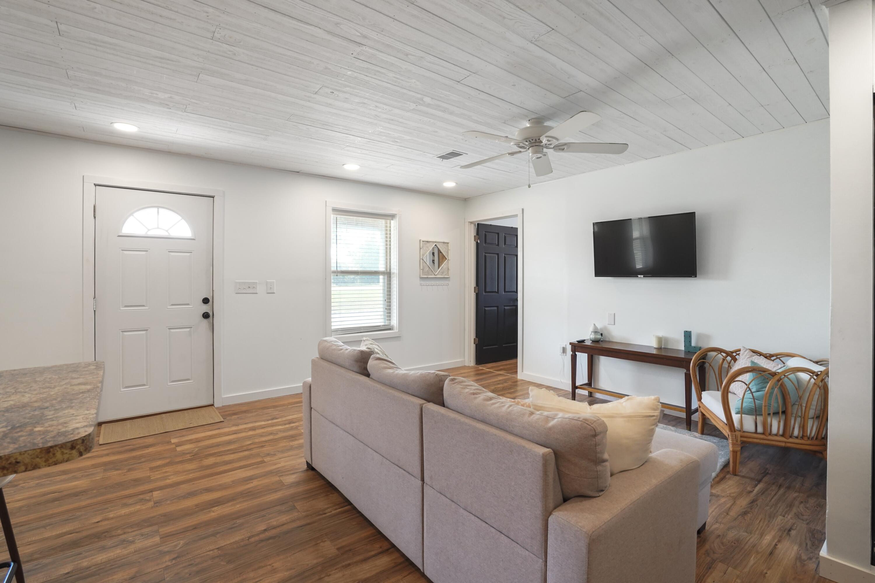 5934 Ky-76 Property Photo 14