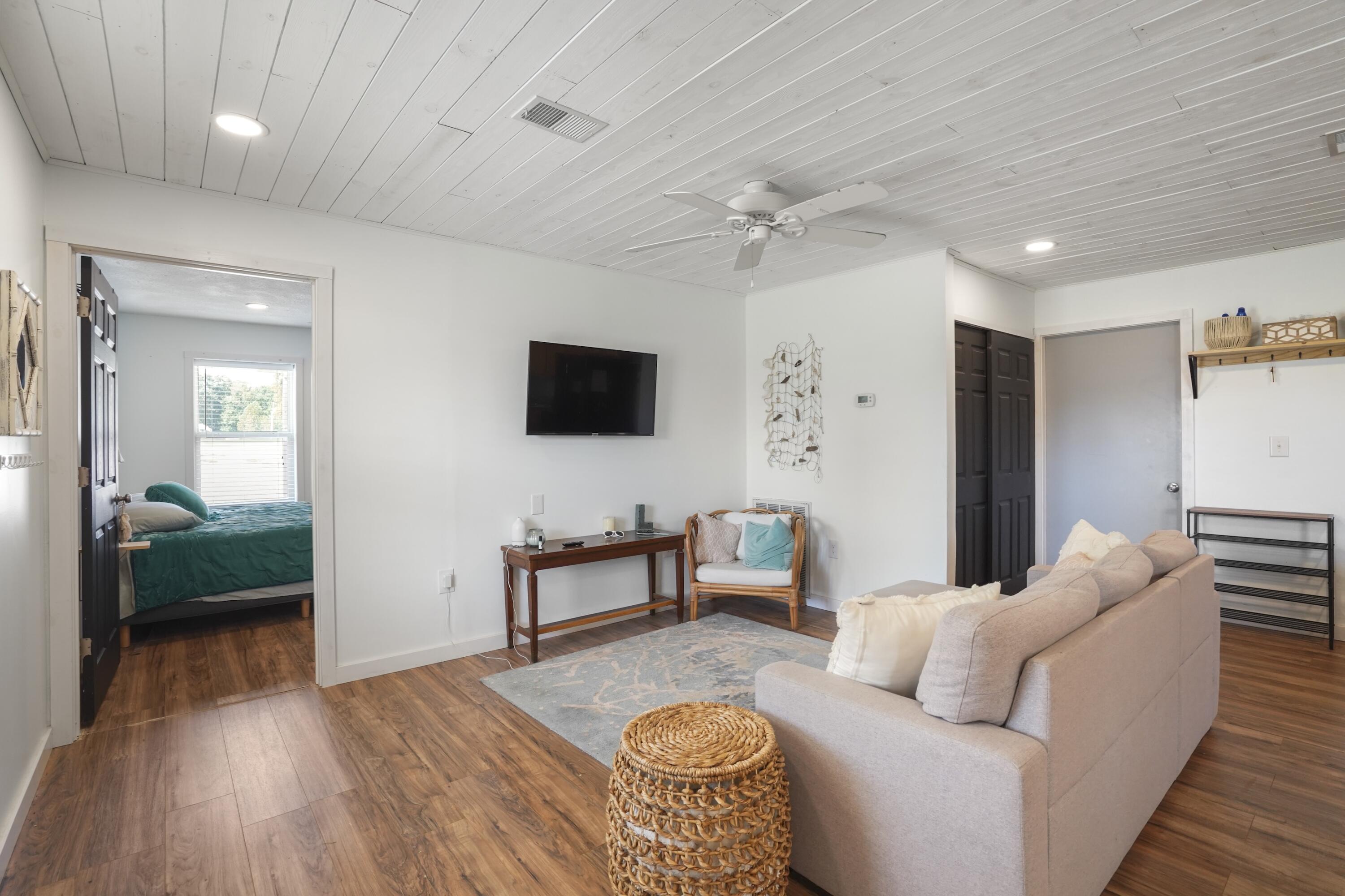5934 Ky-76 Property Photo 22