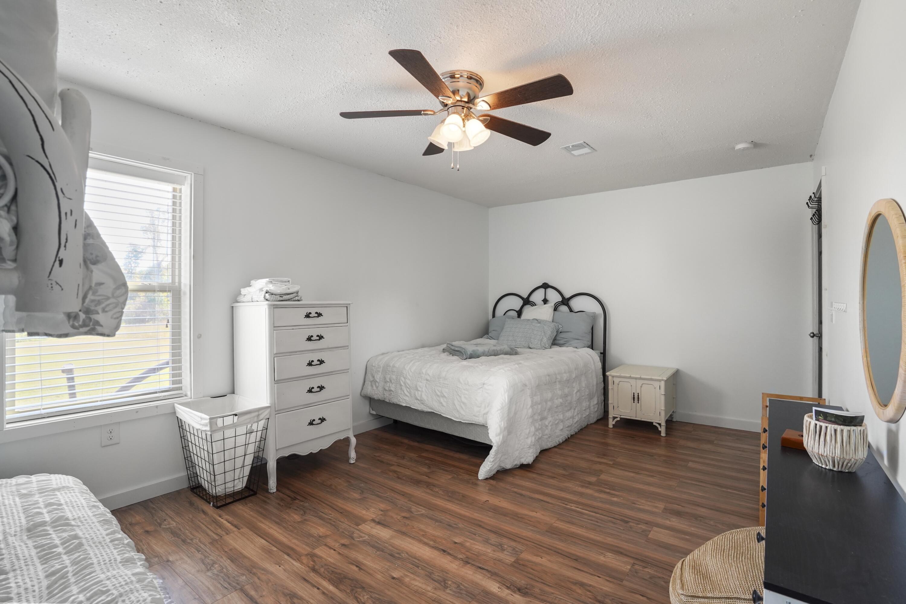 5934 Ky-76 Property Photo 40