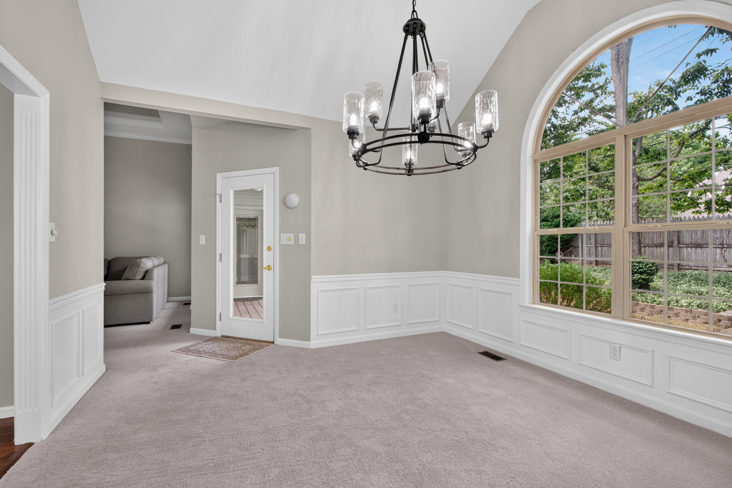 983 Forest Lake Drive Property Photo 10