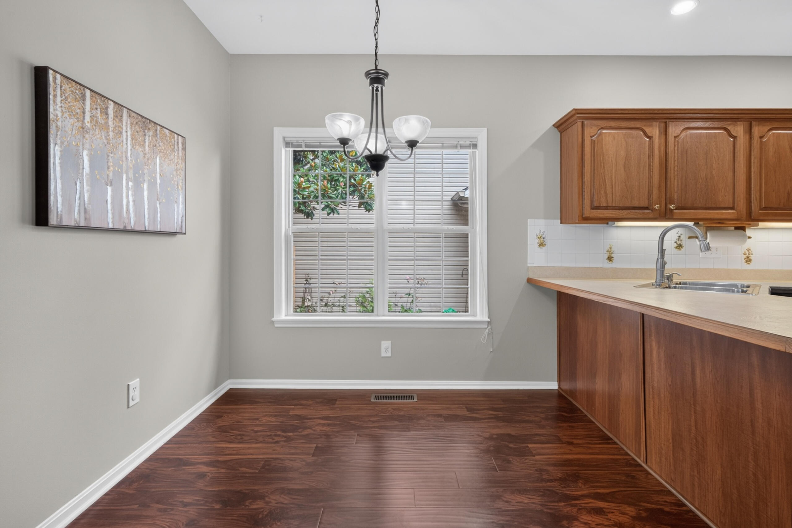 983 Forest Lake Drive Property Photo 11