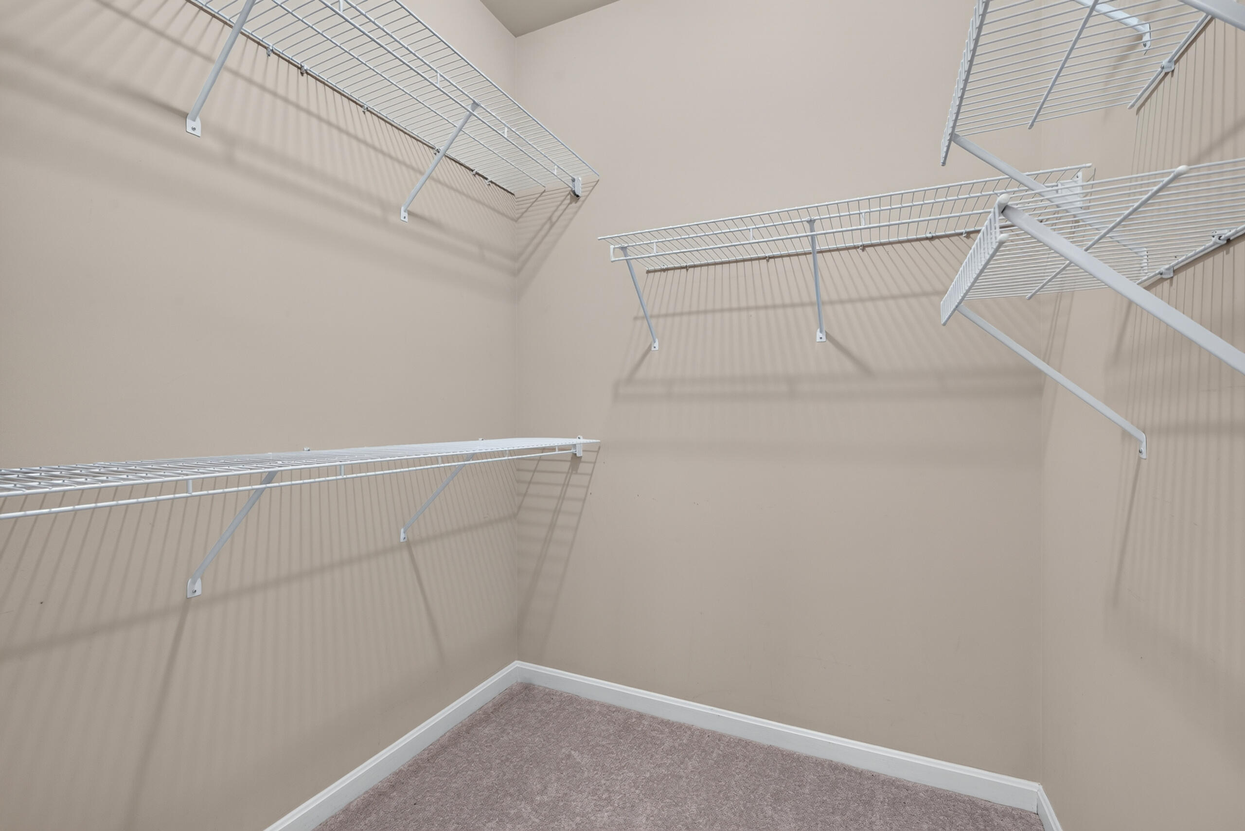 983 Forest Lake Drive Property Photo 25