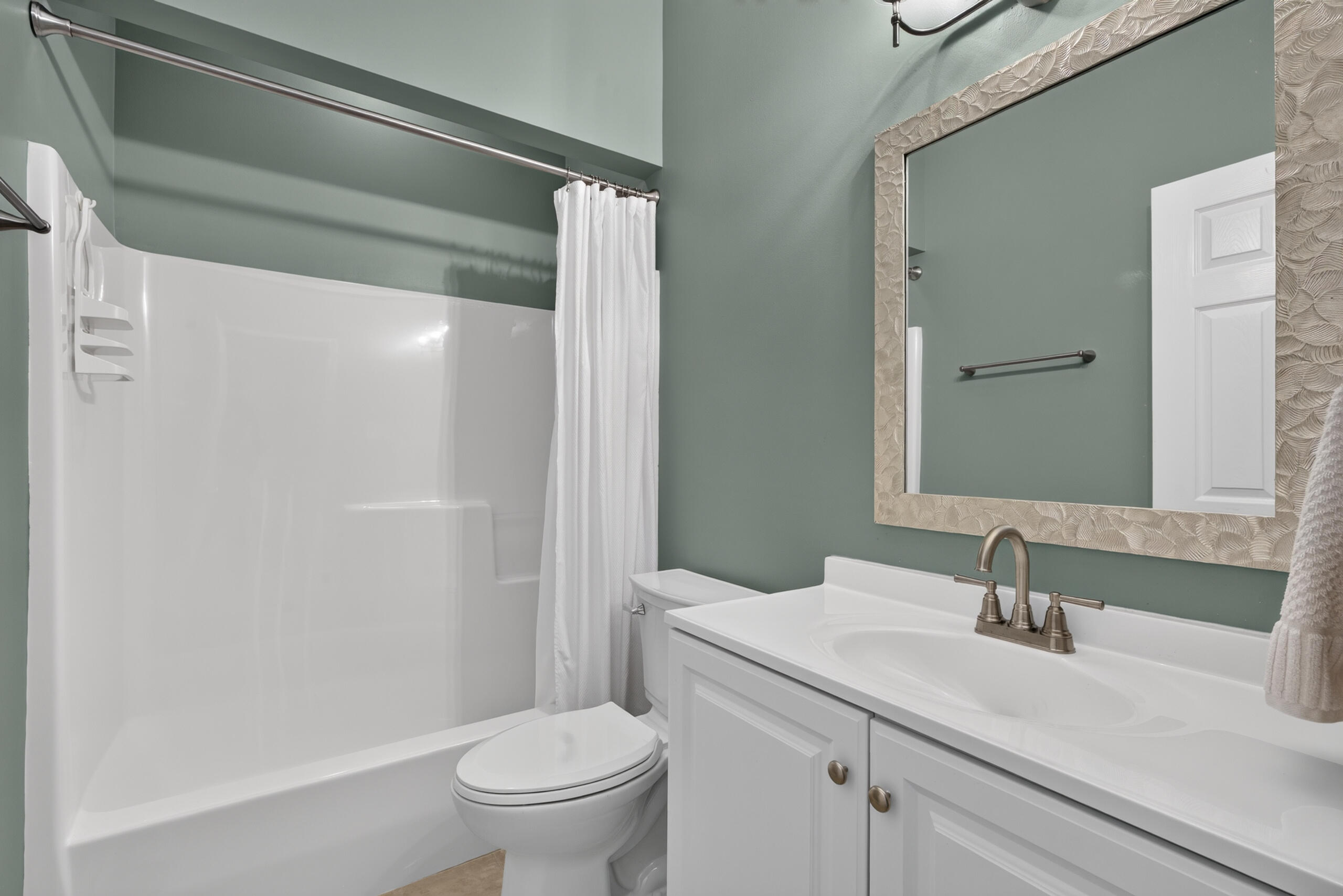 983 Forest Lake Drive Property Photo 29