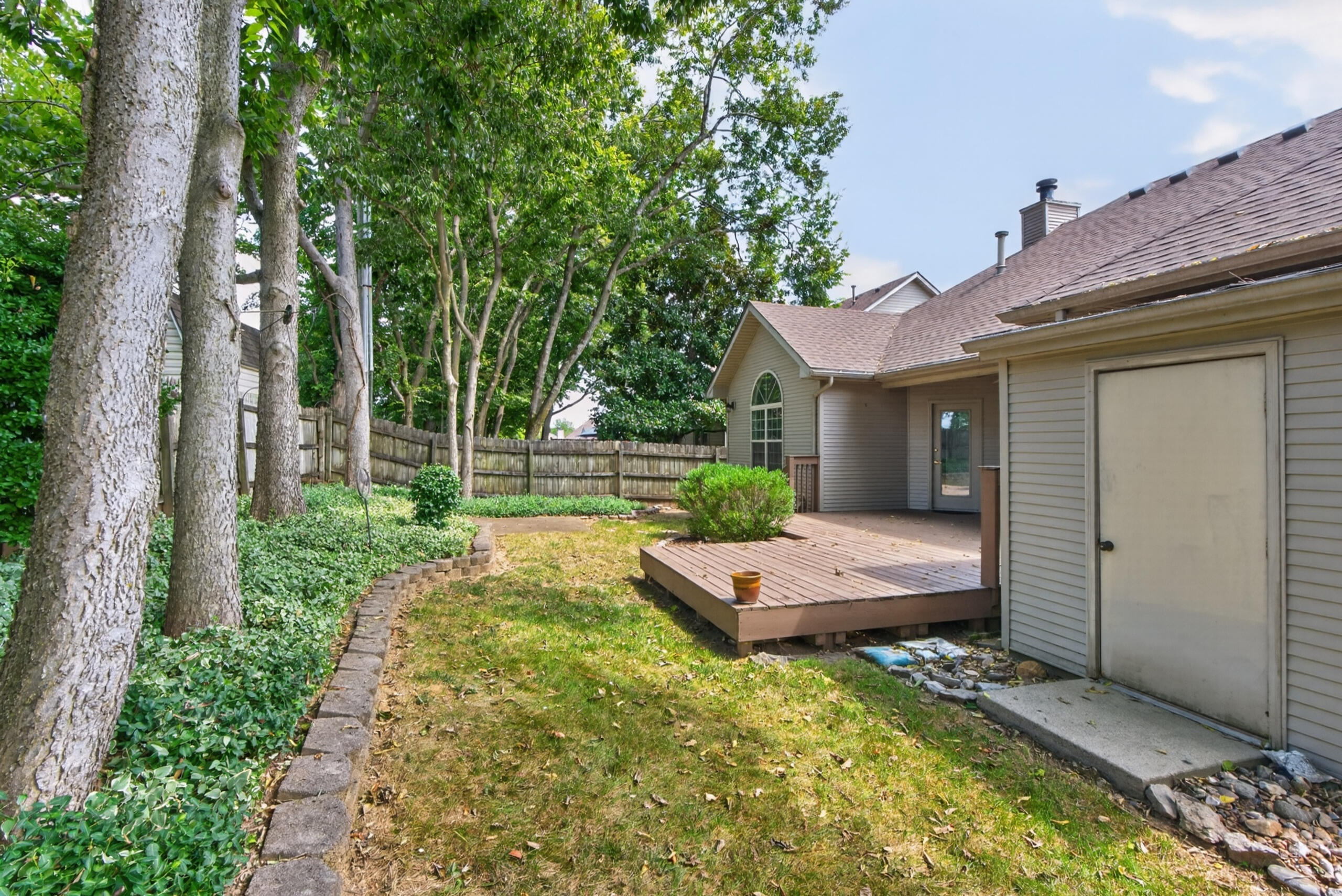983 Forest Lake Drive Property Photo 34