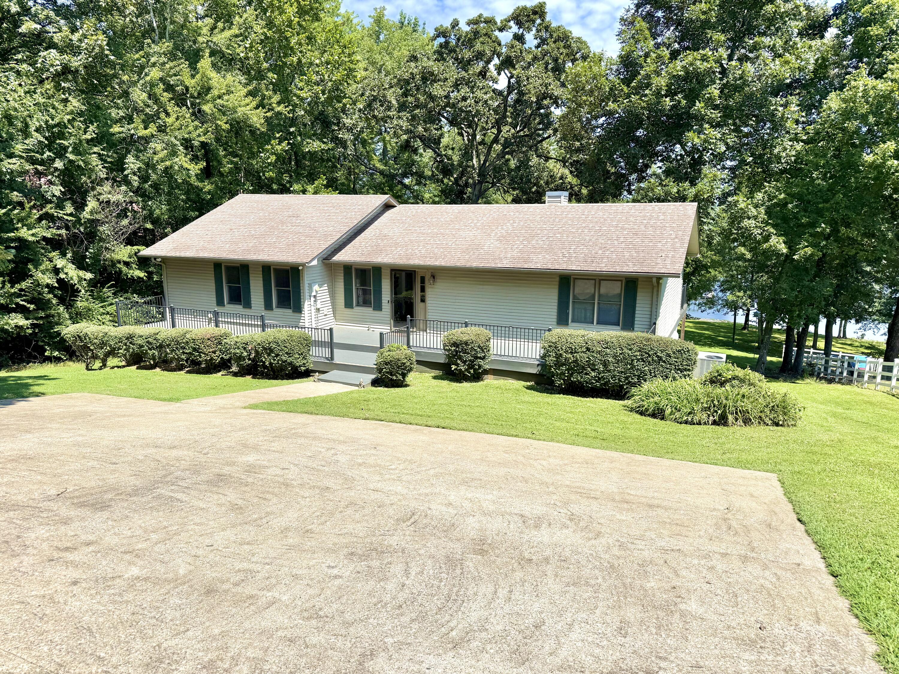 278 Red Water Drive Property Photo 5